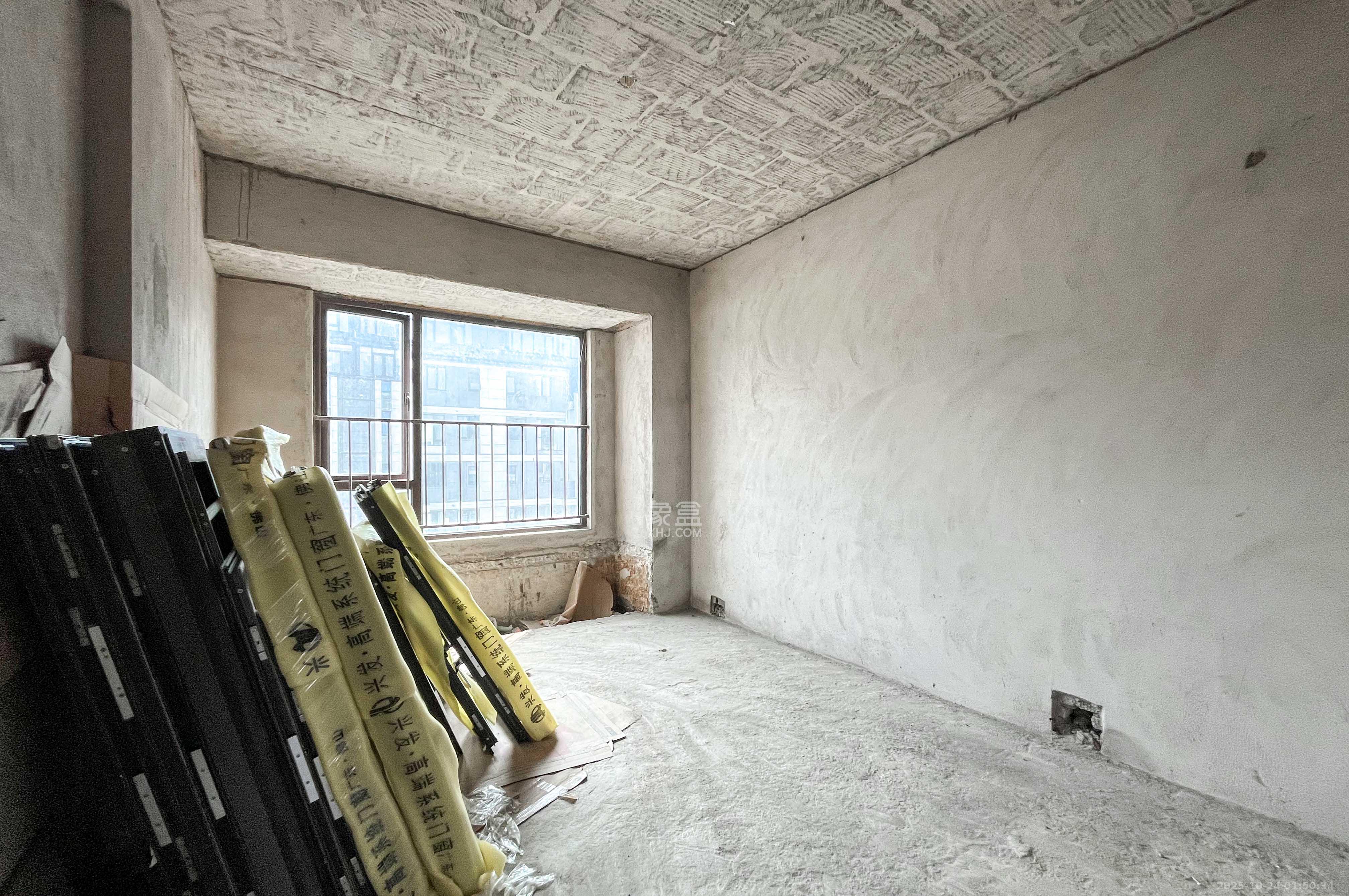 祥源森林之光  5室2厅3卫    288.0万其他