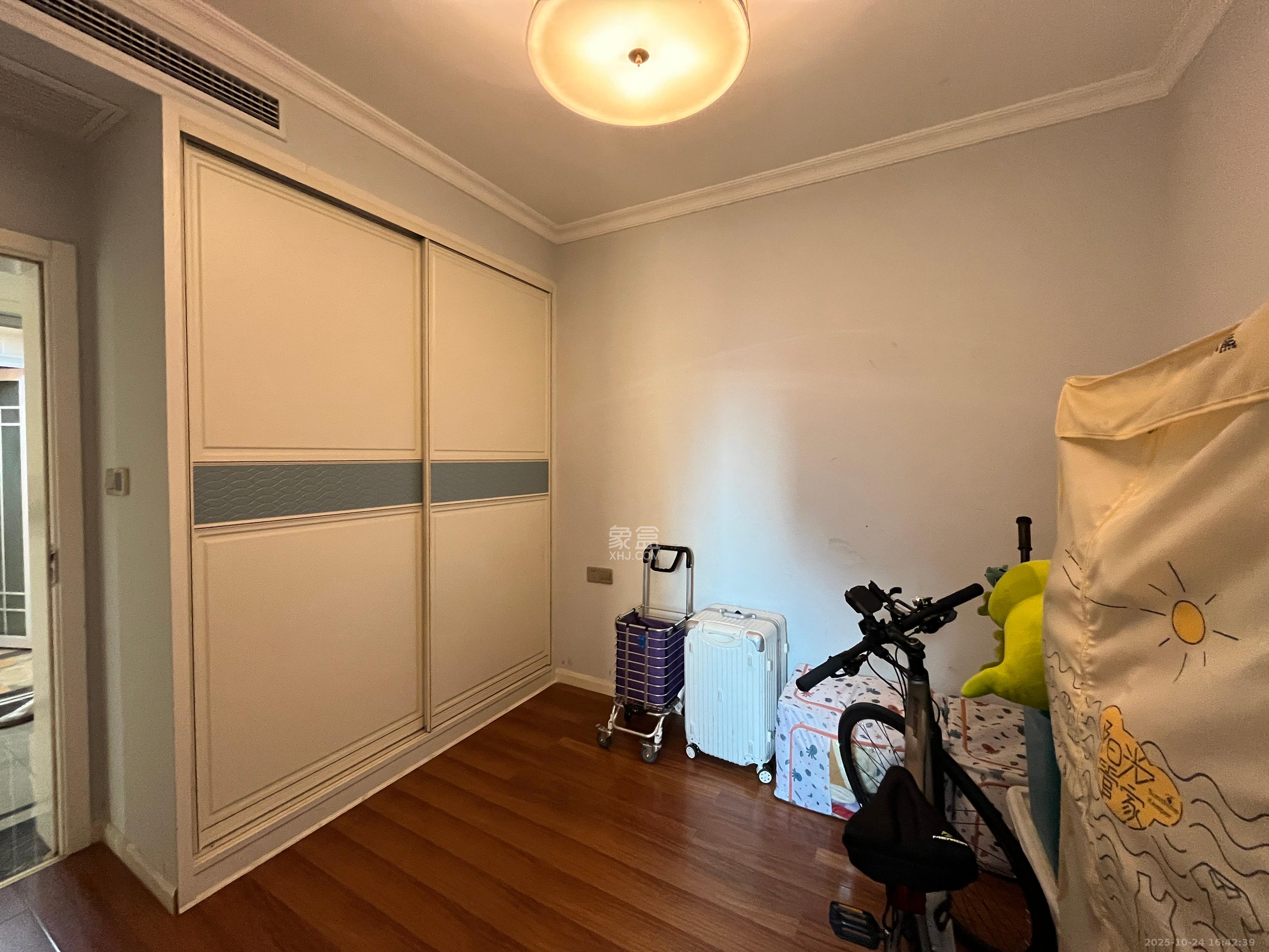 北辰三角洲E6区  2室2厅1卫    3200.0元/月室内图