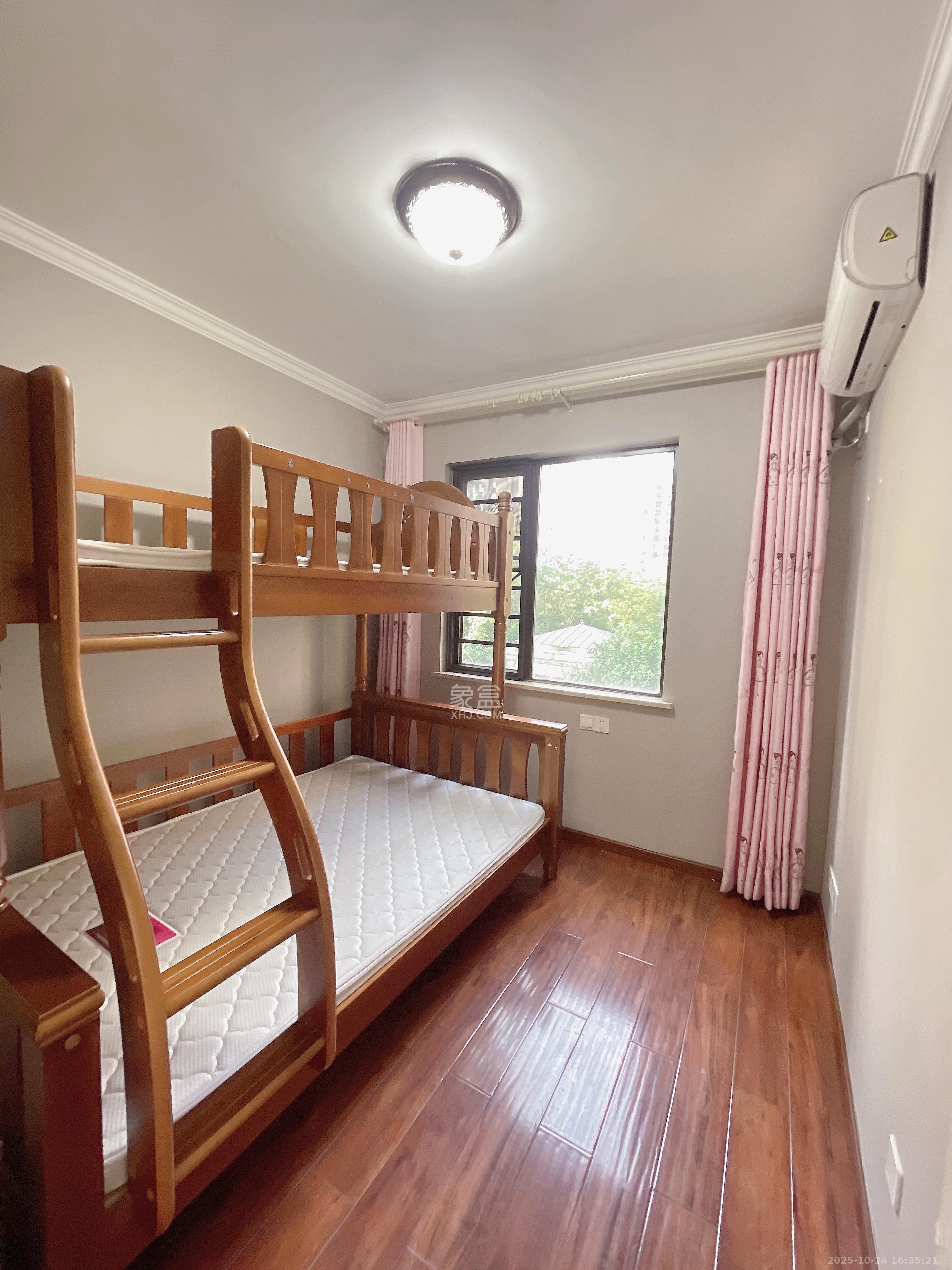 梅溪鑫苑名家 3室2厅2卫 2600.0元/月 梅溪鑫苑名家 3室2厅2卫 2600.0元/月室内图