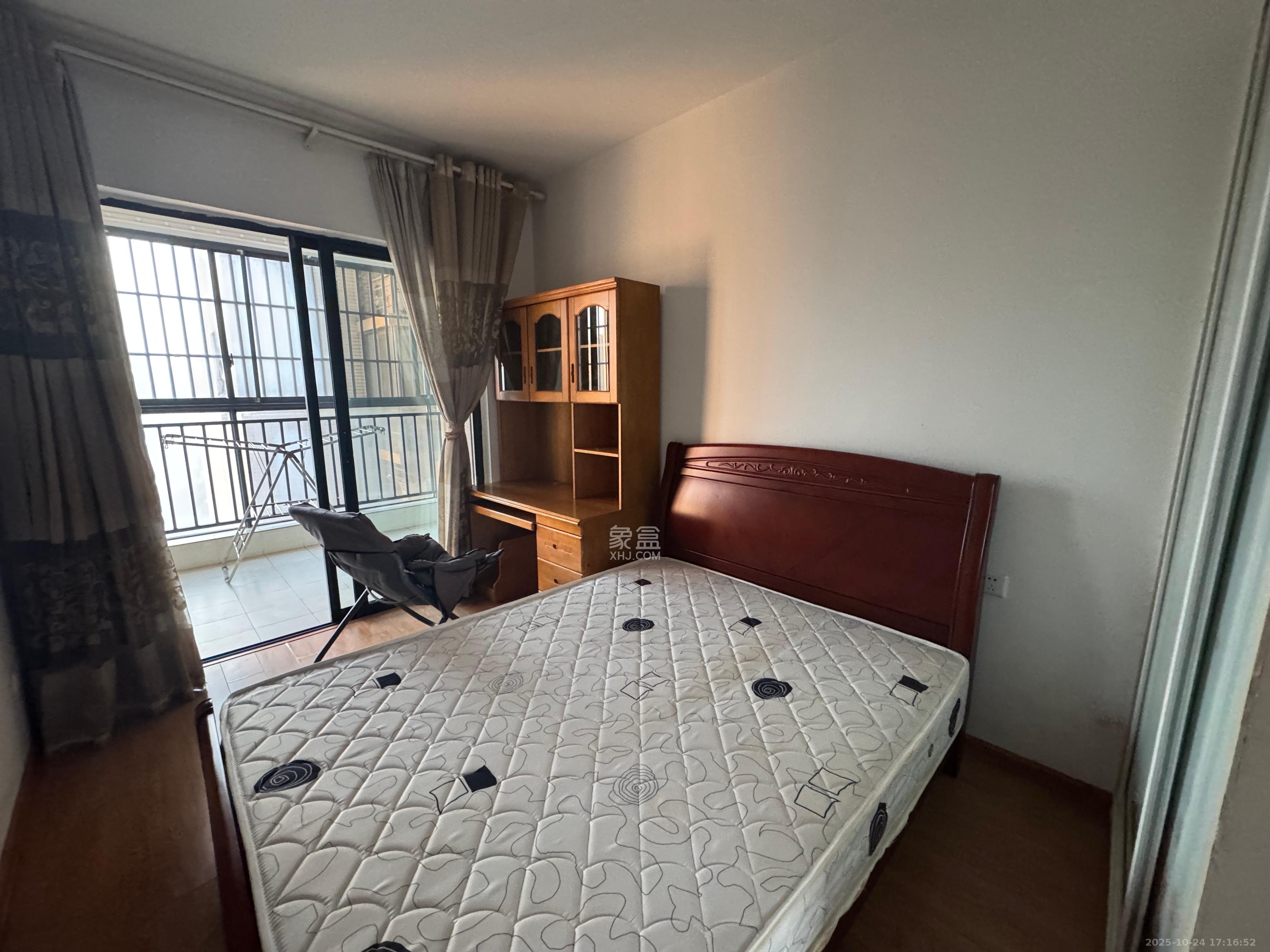 钰龙天下一期  4室2厅2卫    4500.0元/月 钰龙天下一期  4室2厅2卫    4500.0元/月室内图