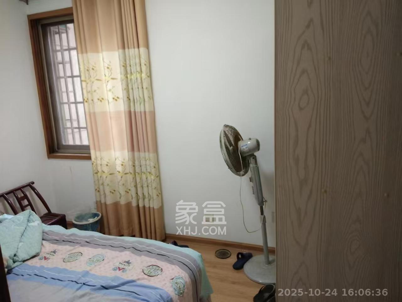 新世纪家园 3室1厅2卫 2400.0元/月 新世纪家园 3室1厅2卫 2400.0元/月室内图