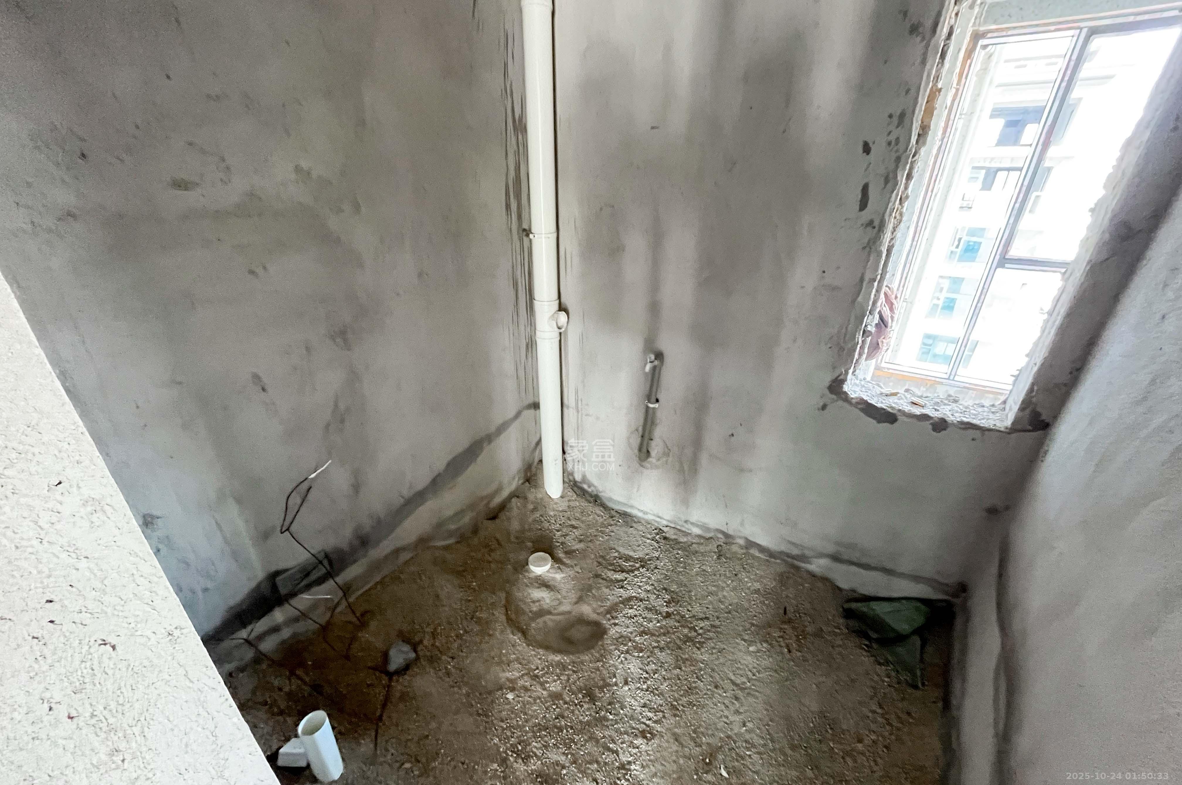 祥源森林之光  5室2厅3卫    288.0万其他