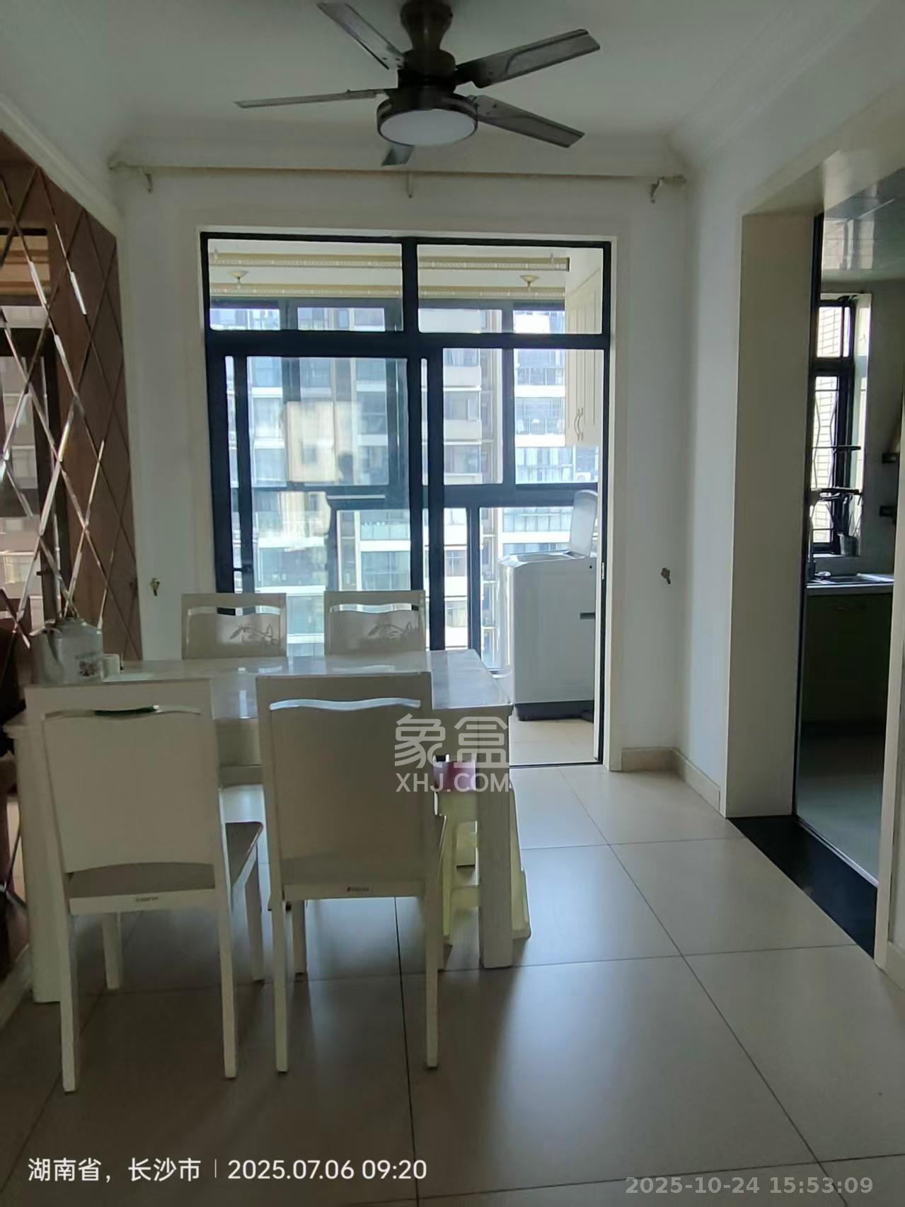 湘水熙园  4室2厅2卫    3800.0元/月