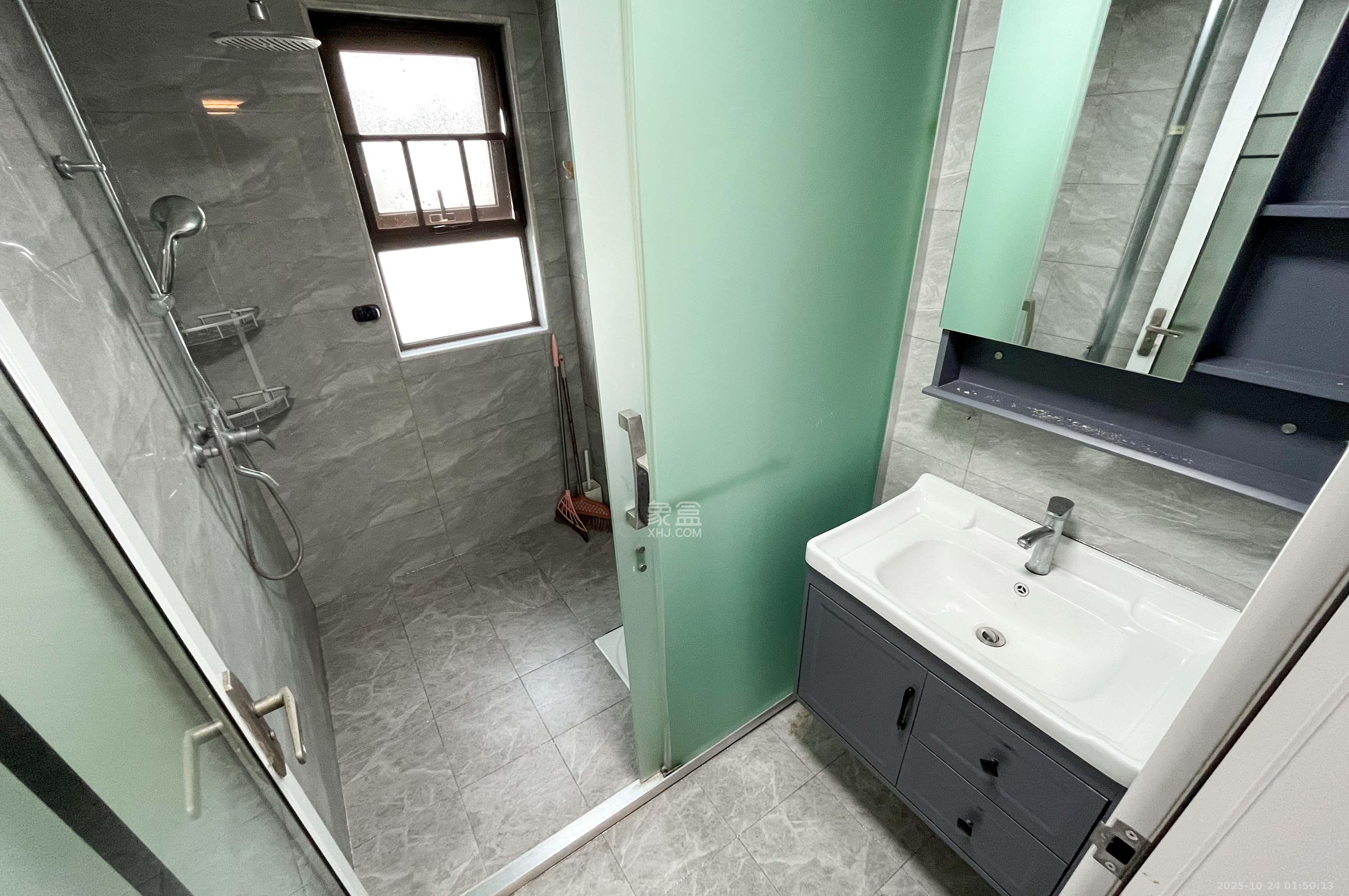 佳兆业云顶梅溪湖(佳兆业梅溪荟) 4室2厅2卫 140.0万 佳兆业云顶梅溪湖(佳兆业梅溪荟) 4室2厅2卫 140.0万卫生间