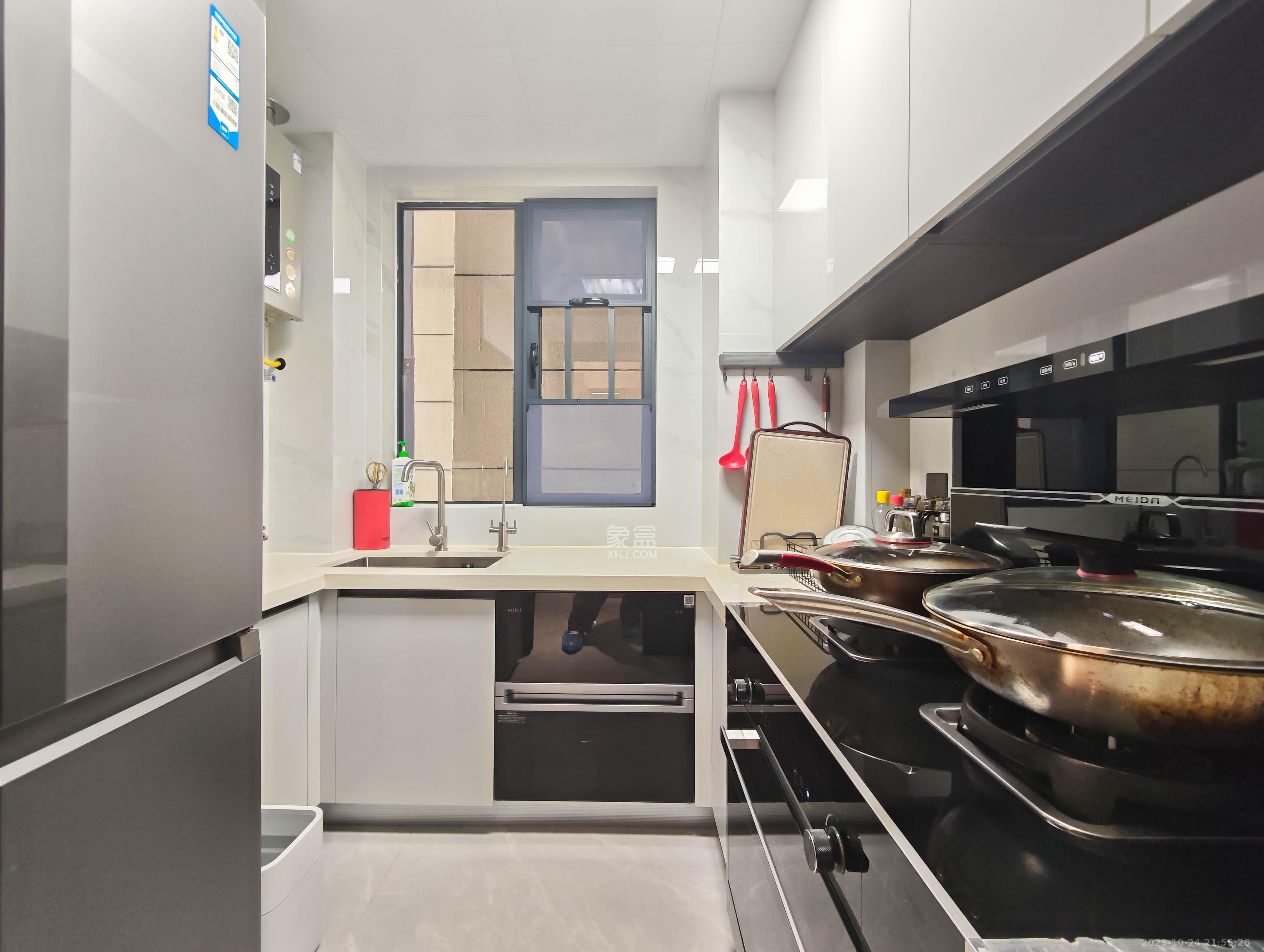 长房岭秀时代  3室2厅2卫    130.0万 长房岭秀时代  3室2厅2卫    130.0万其他