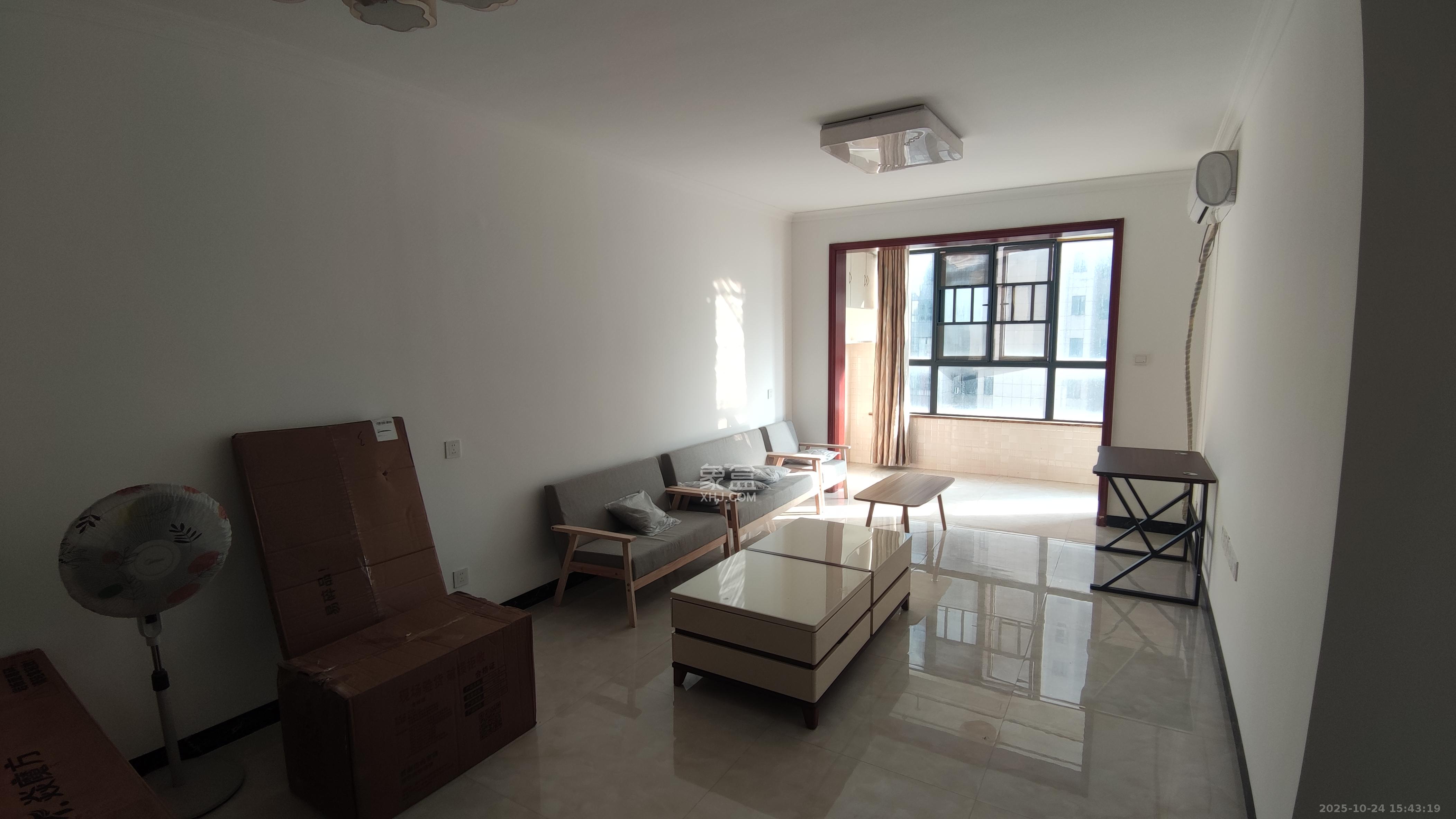 中国铁建梅溪青秀一期 3室1厅2卫 2800.0元/月 中国铁建梅溪青秀一期 3室1厅2卫 2800.0元/月室内图