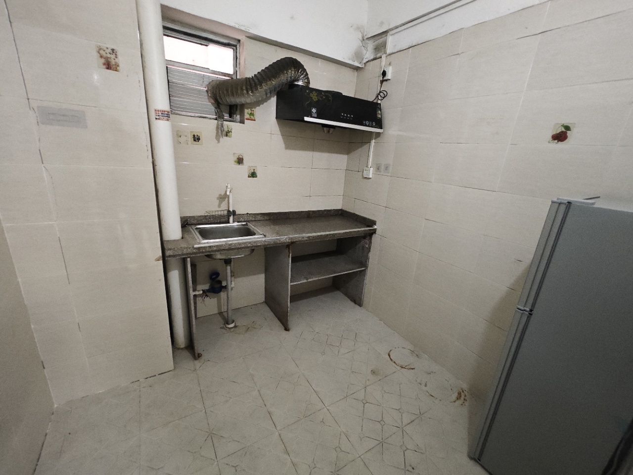 马坡小区  2室0厅1卫    1400.0元/月 马坡小区  2室0厅1卫    1400.0元/月室内图