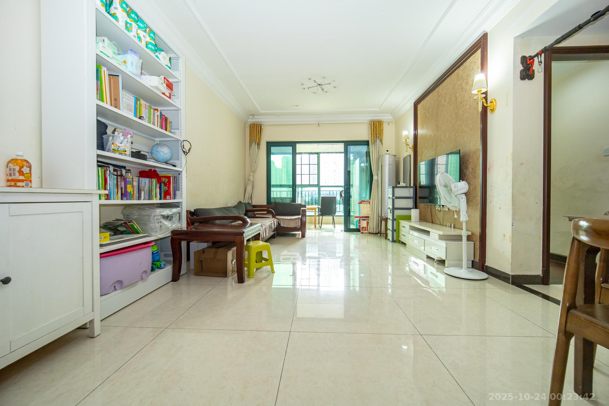 恒大雅苑  2室2厅1卫    75.0万 恒大雅苑  2室2厅1卫    75.0万