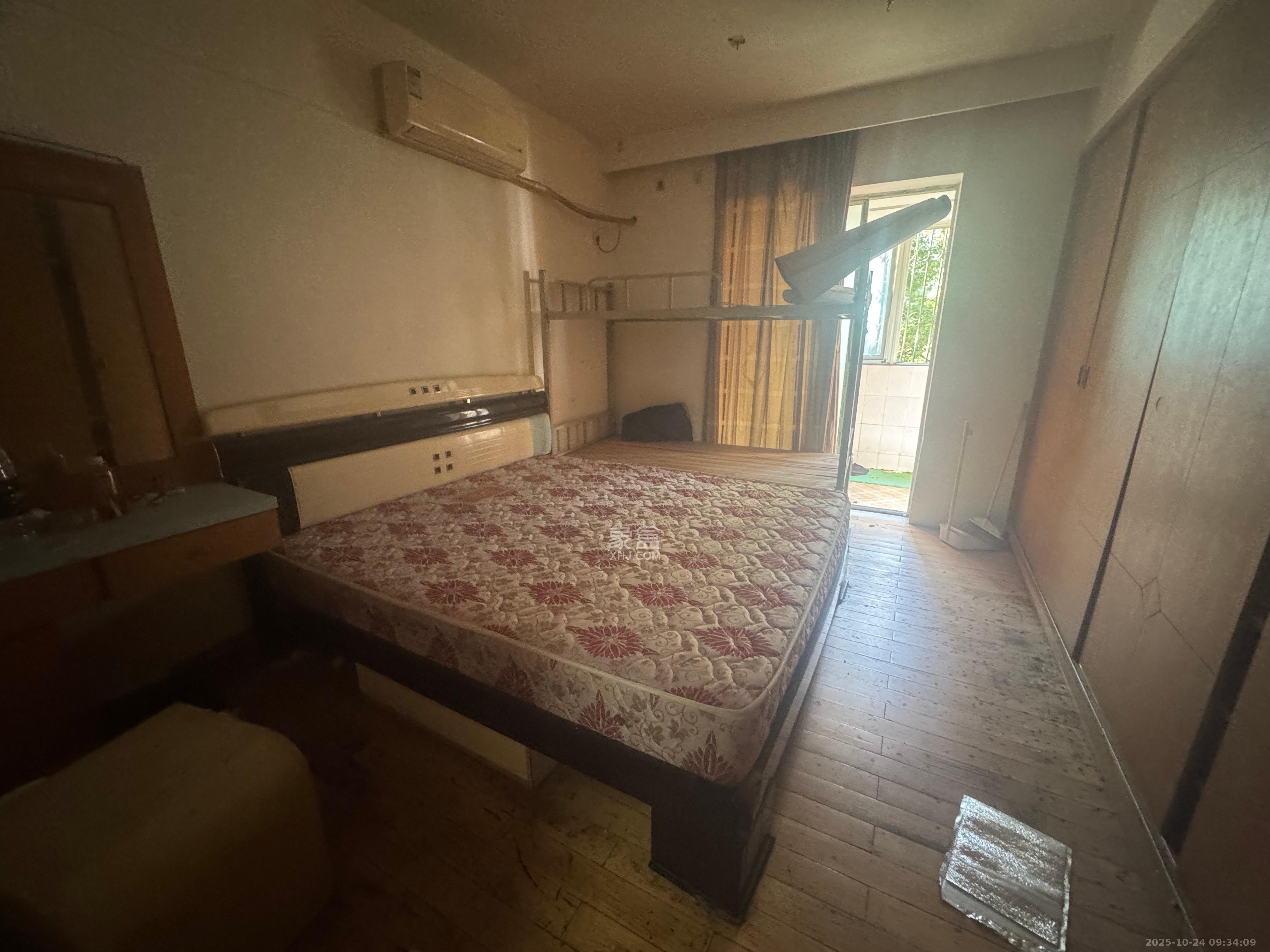 省建苑小区  3室2厅1卫    2000.0元/月 省建苑小区  3室2厅1卫    2000.0元/月室内图