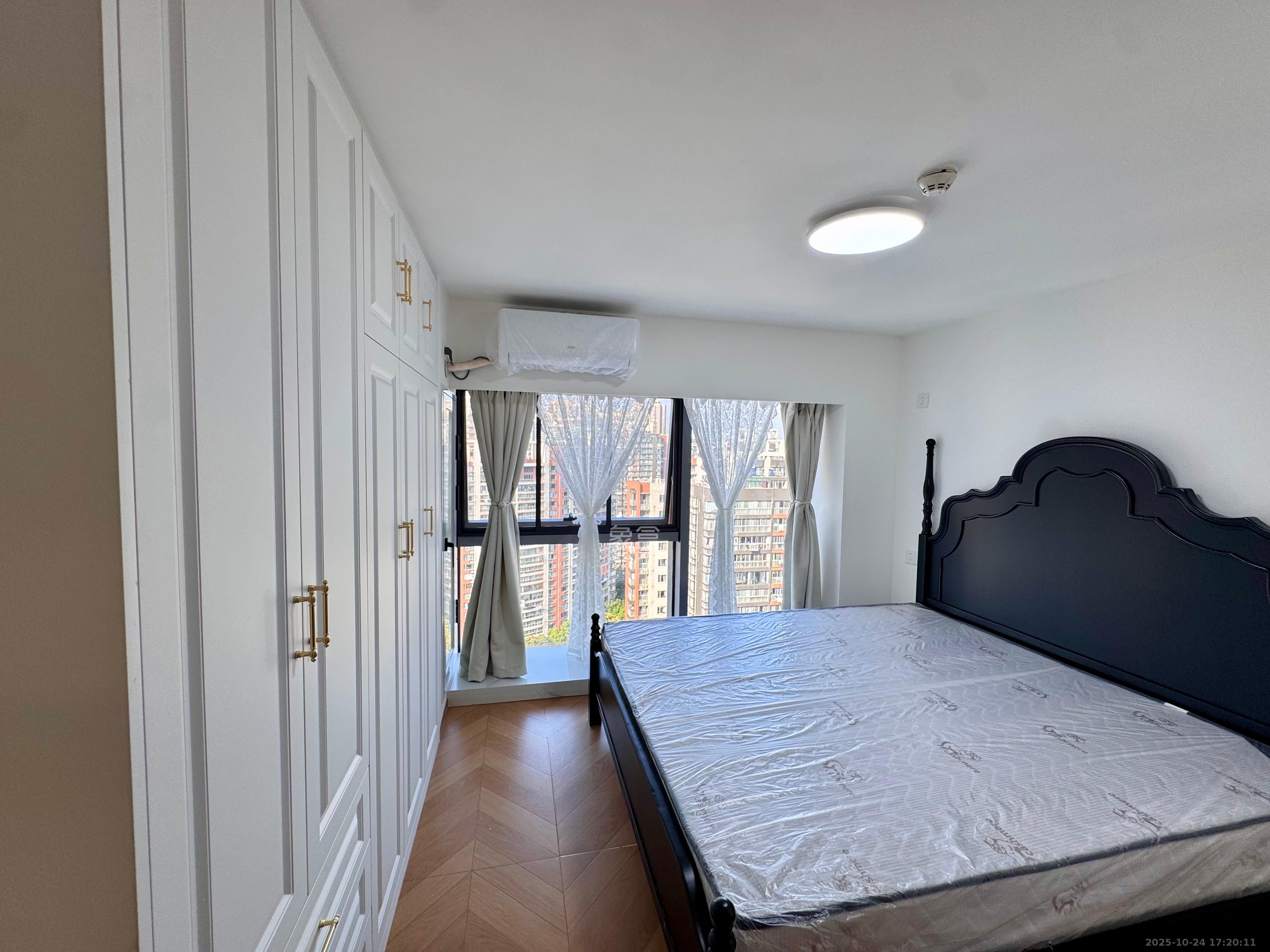 君悦新天地 2室1厅2卫 3200.0元/月 君悦新天地 2室1厅2卫 3200.0元/月室内图