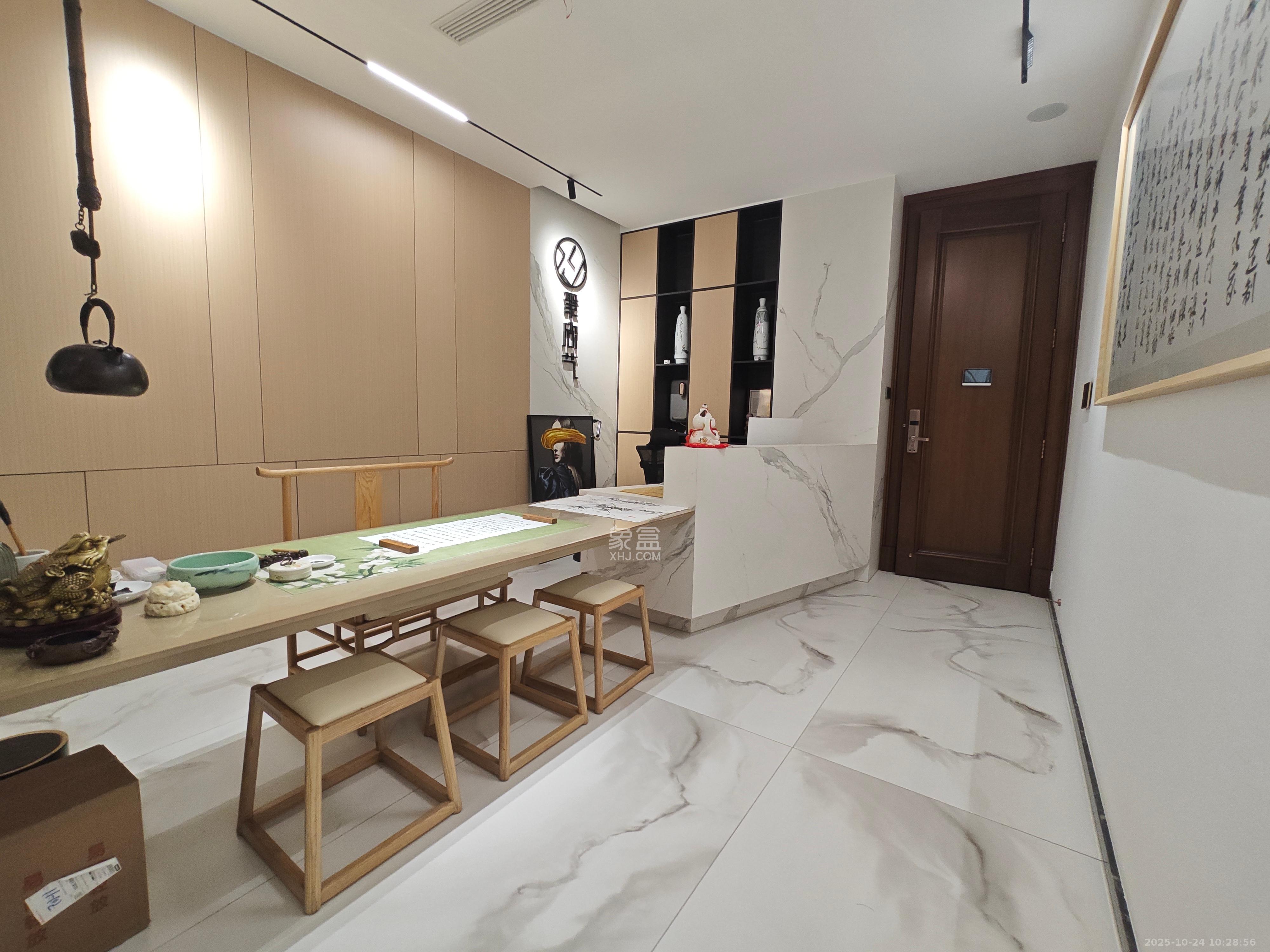 明昇壹城(明昇时代广场)一期 4室3厅1卫 8000.0元/月 明昇壹城(明昇时代广场)一期 4室3厅1卫 8000.0元/月室内图