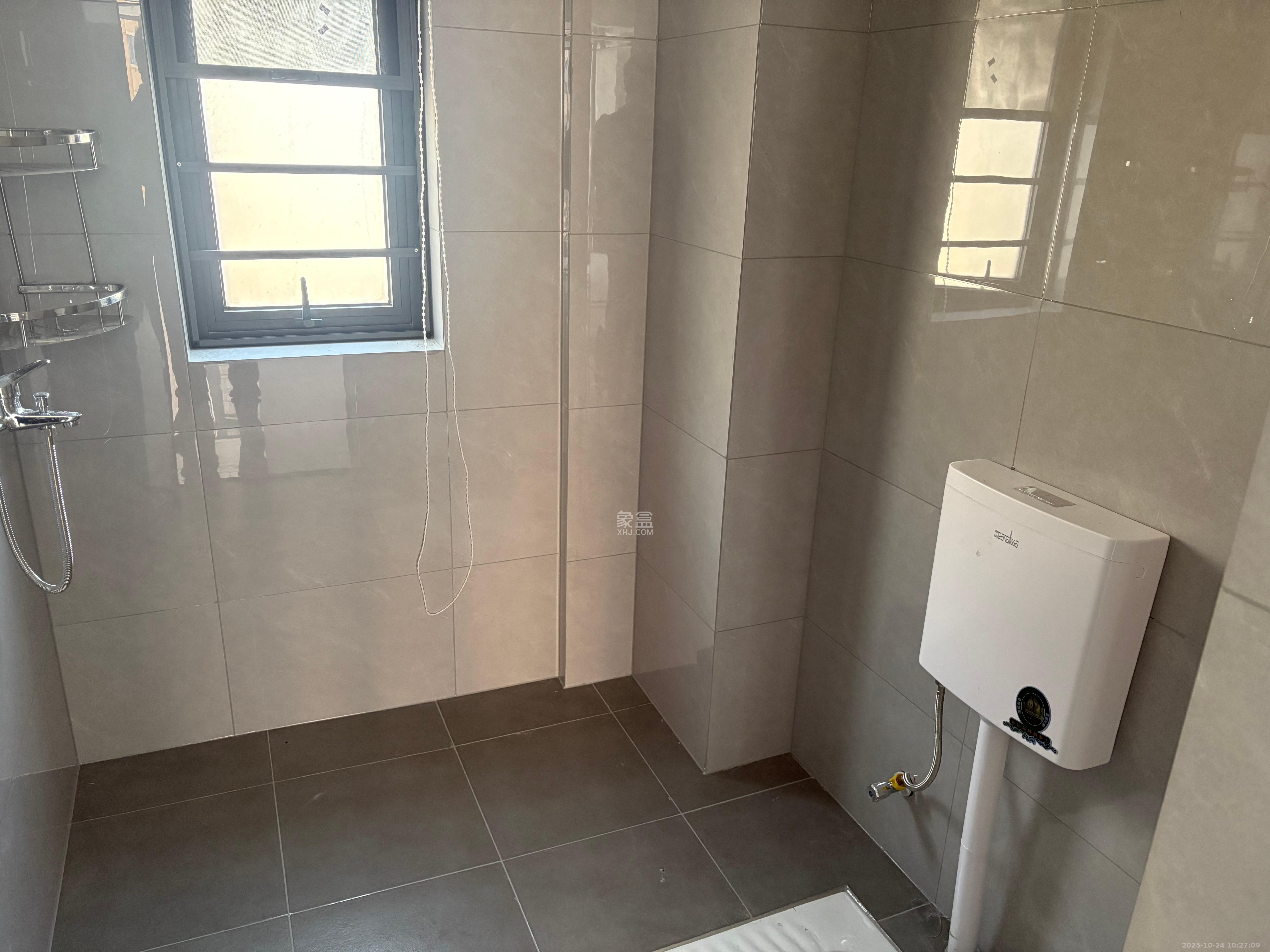 北京御园一二期（国泰嘉园）  4室2厅2卫    3000.0元/月室内图