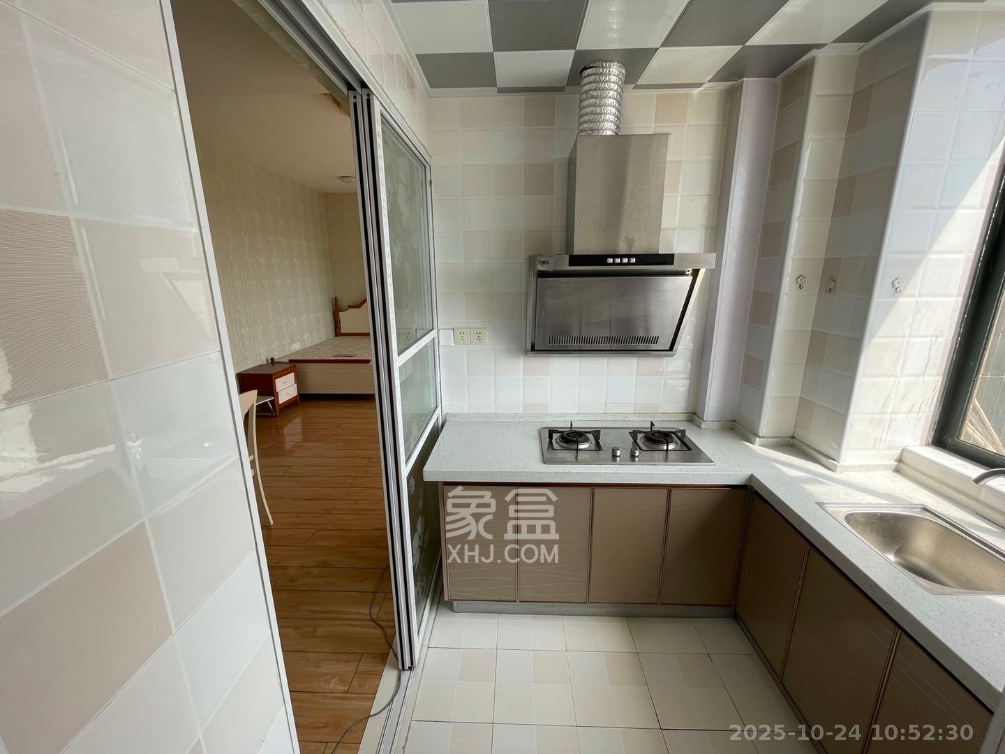 天城尚品  1室1厅1卫    1500.0元/月室内图