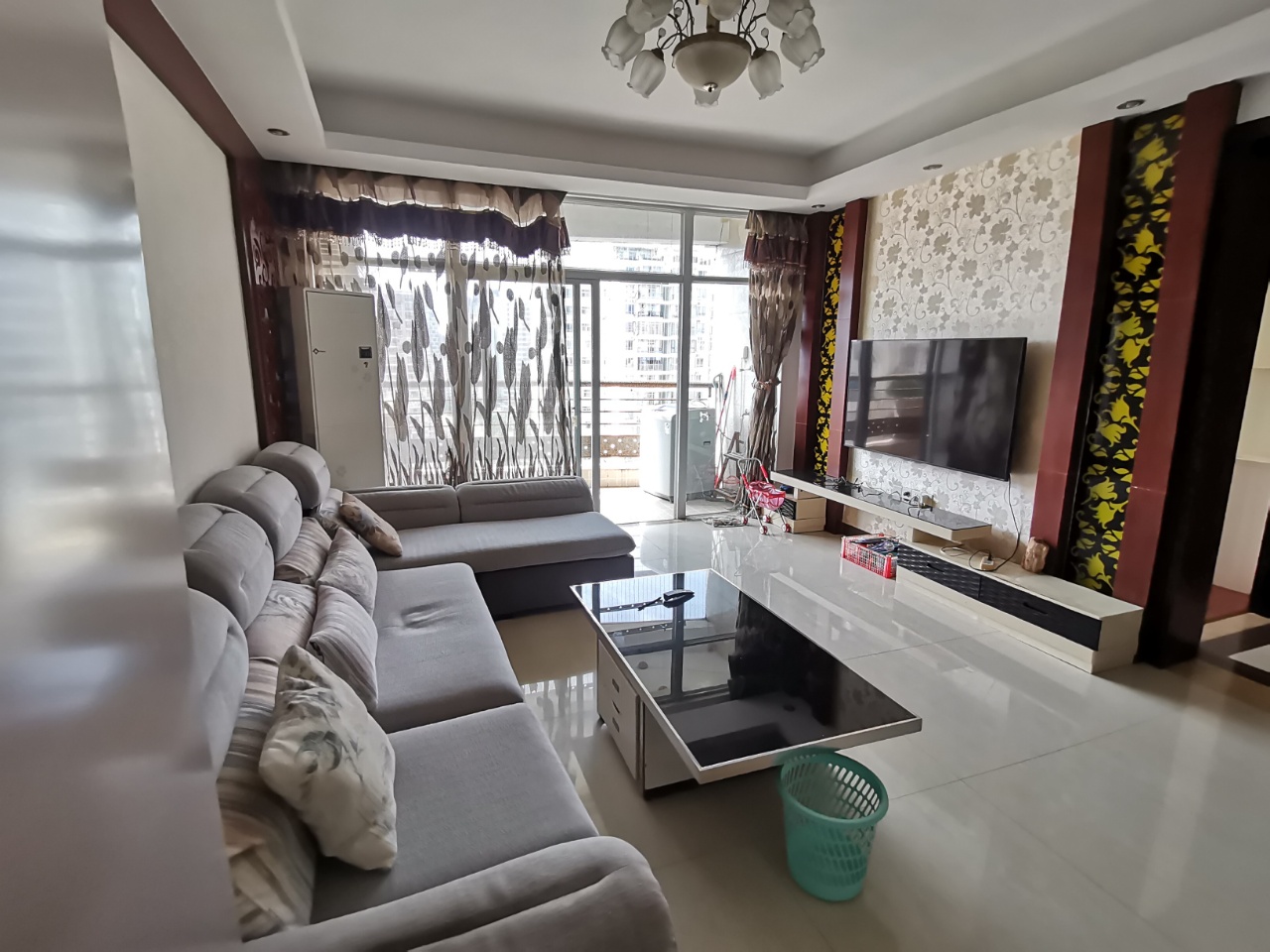 龙泉家园  3室2厅2卫    148.0万室内图