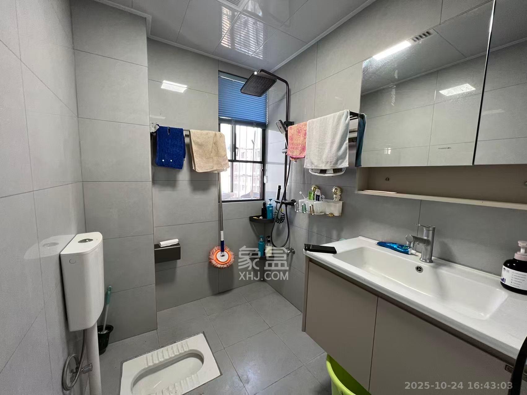 谷山景苑  2室2厅1卫    2100.0元/月 谷山景苑  2室2厅1卫    2100.0元/月室内图