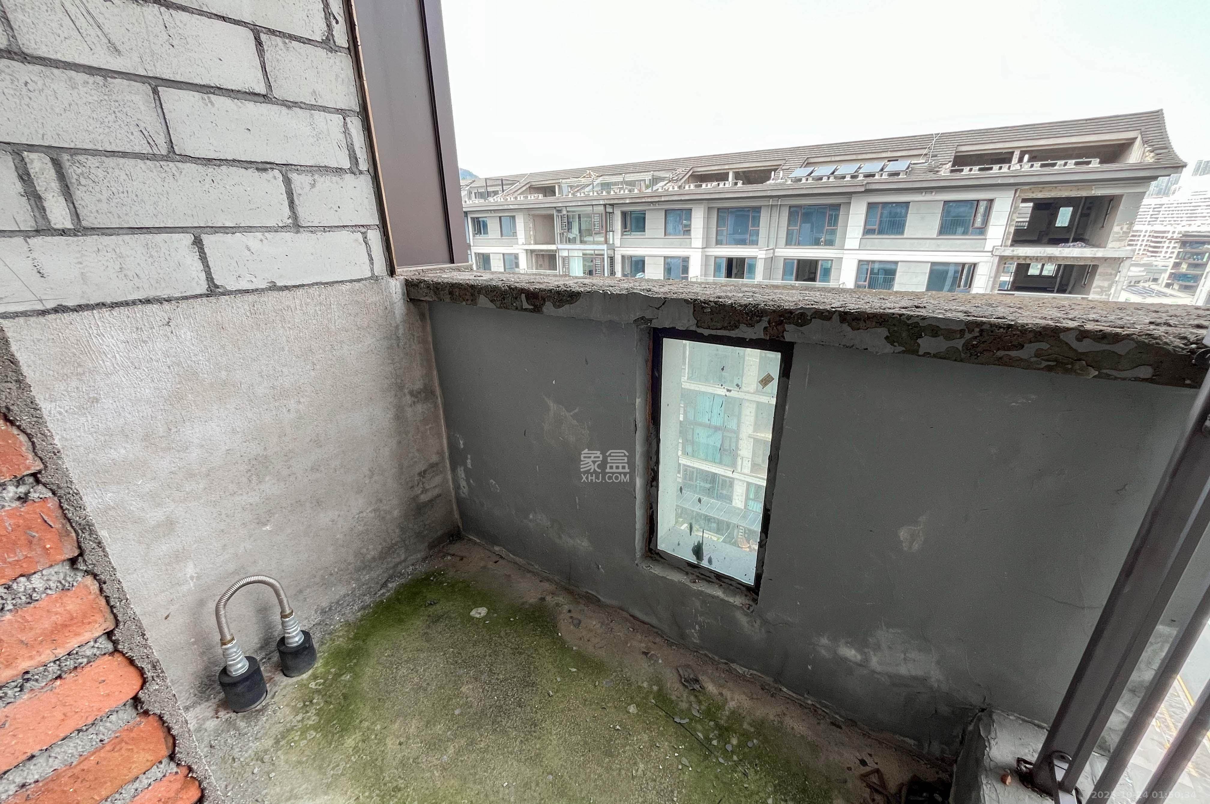 祥源森林之光  5室2厅3卫    288.0万其他