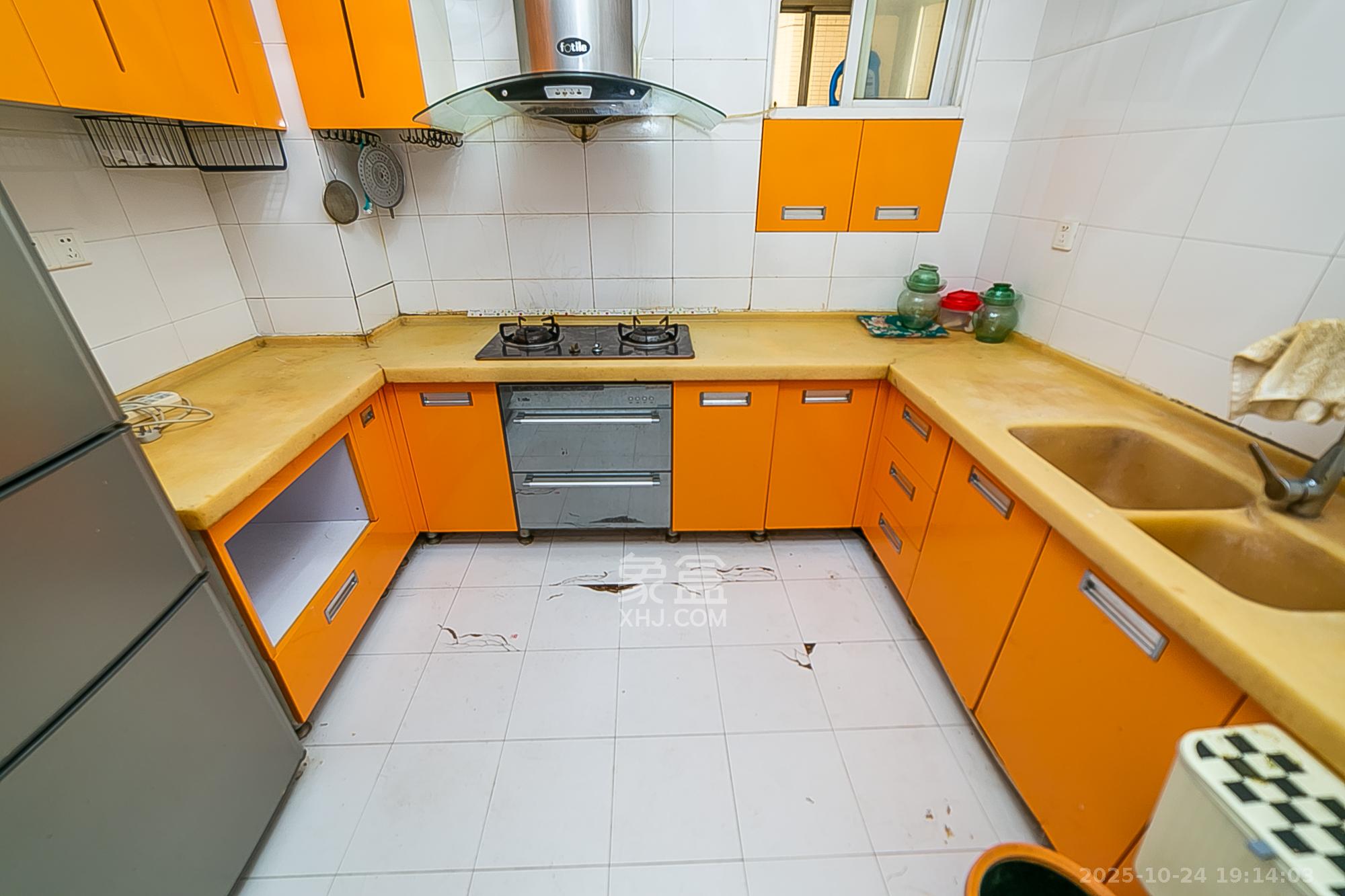 湘中海星之都  3室2厅2卫    110.0万 湘中海星之都  3室2厅2卫    110.0万其他