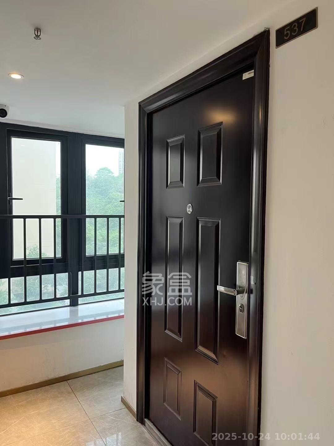 保利麓谷林语I区 1室1厅1卫 1500.0元/月 保利麓谷林语I区 1室1厅1卫 1500.0元/月室内图