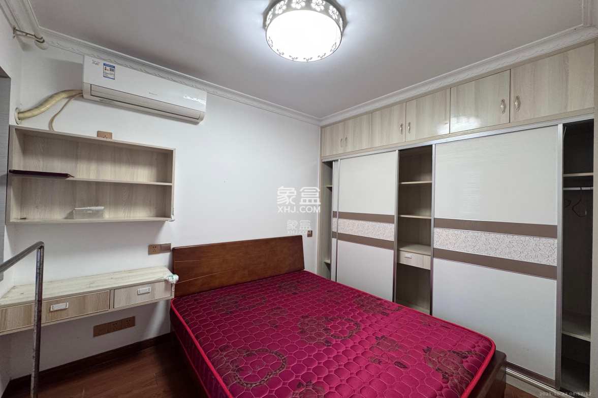 东宜兰园 2室1厅1卫 1800.0元/月 东宜兰园 2室1厅1卫 1800.0元/月室内图