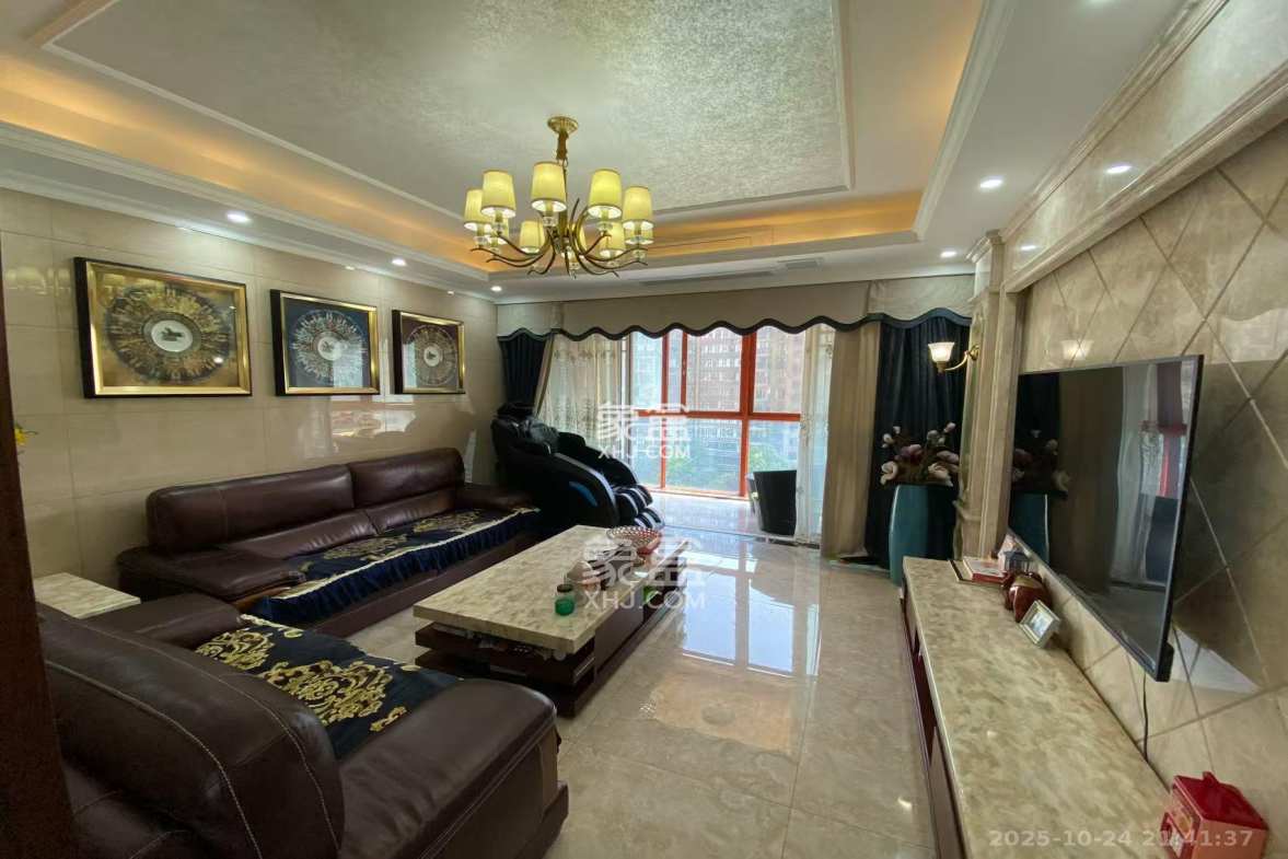 金鼎公园尚 3室2厅2卫 2800.0元/月 金鼎公园尚 3室2厅2卫 2800.0元/月室内图