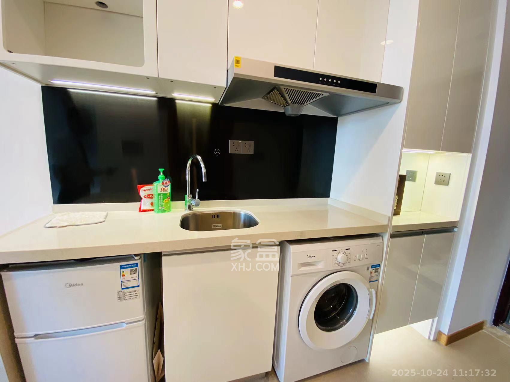 阳光城檀悦  1室1厅1卫    1800.0元/月室内图