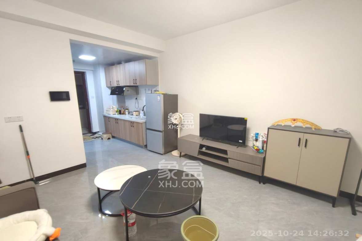 佳兆业云顶梅溪湖(佳兆业梅溪荟) 1室1厅1卫 1500.0元/月 佳兆业云顶梅溪湖(佳兆业梅溪荟) 1室1厅1卫 1500.0元/月室内图