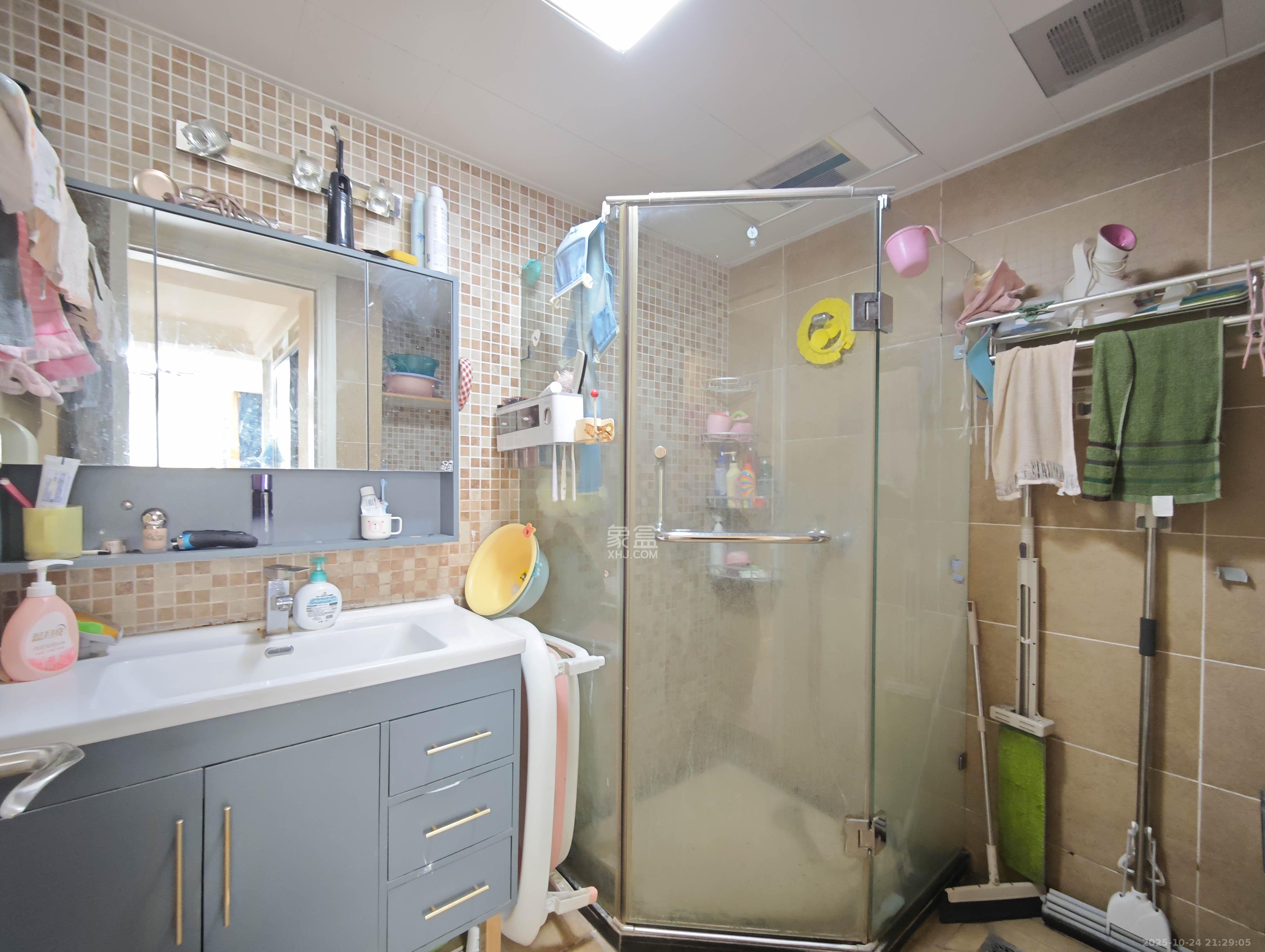 保利城（中航城国际社区、郡原美村）  1室1厅1卫    52.0万其他