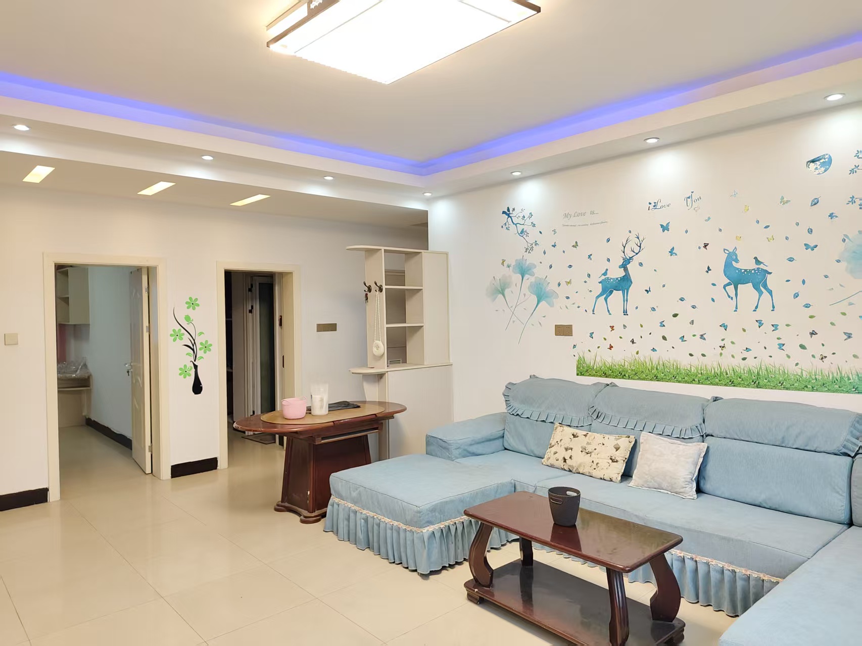 金谷市场  3室2厅1卫    1200.0元/月