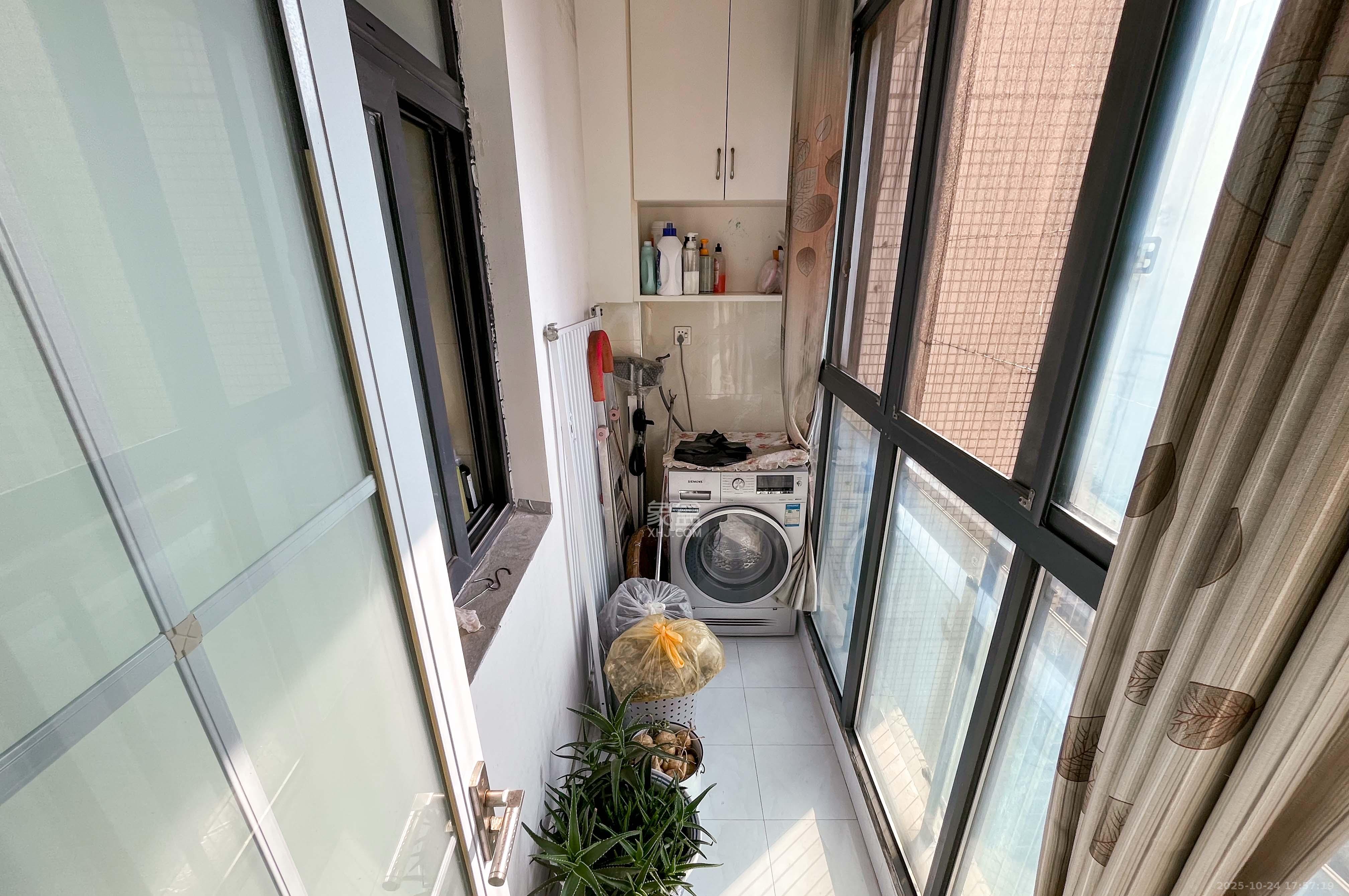 高鑫麓城 4室2厅2卫 198.0万 高鑫麓城 4室2厅2卫 198.0万其他