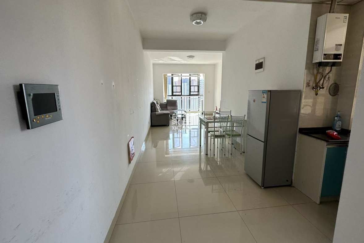 龙腾国际 3室2厅1卫 47.6万 龙腾国际 3室2厅1卫 47.6万室内图