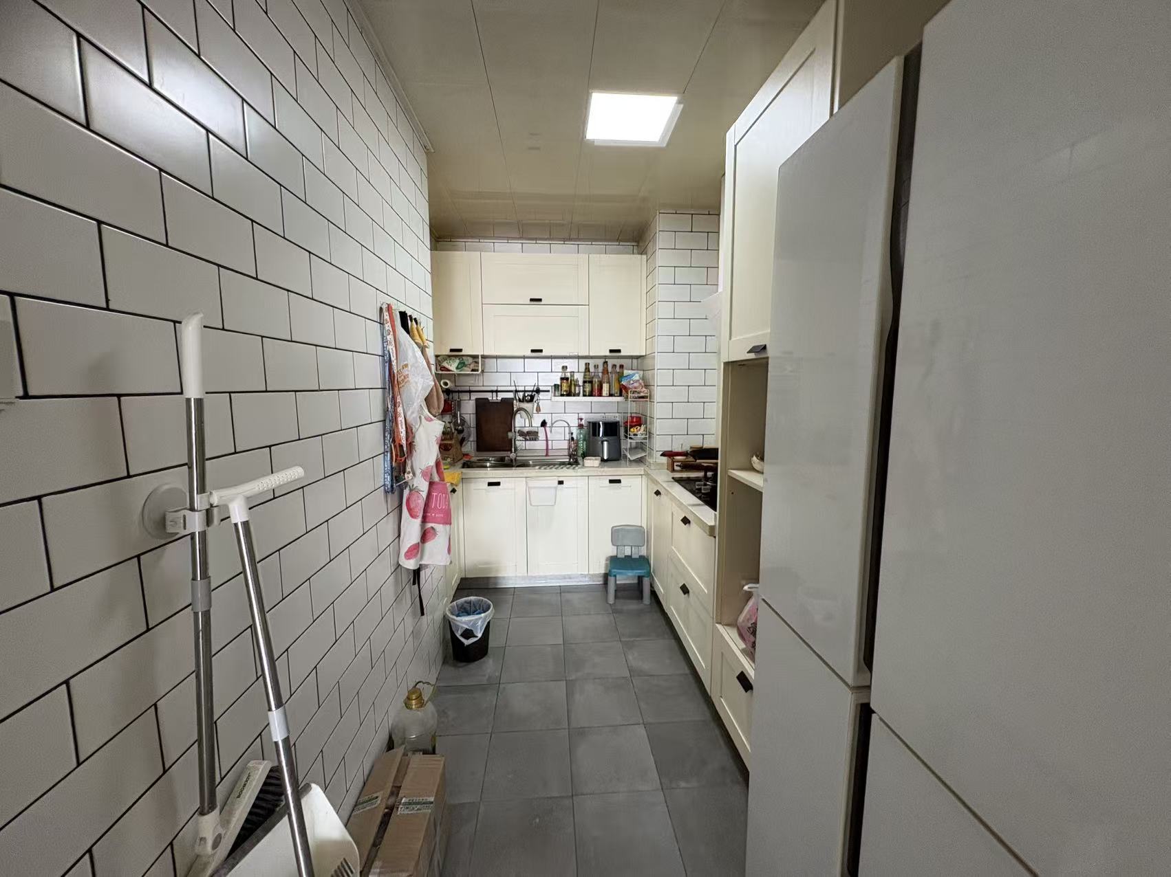 美的城二期  3室2厅2卫    59.8万 美的城二期  3室2厅2卫    59.8万室内图