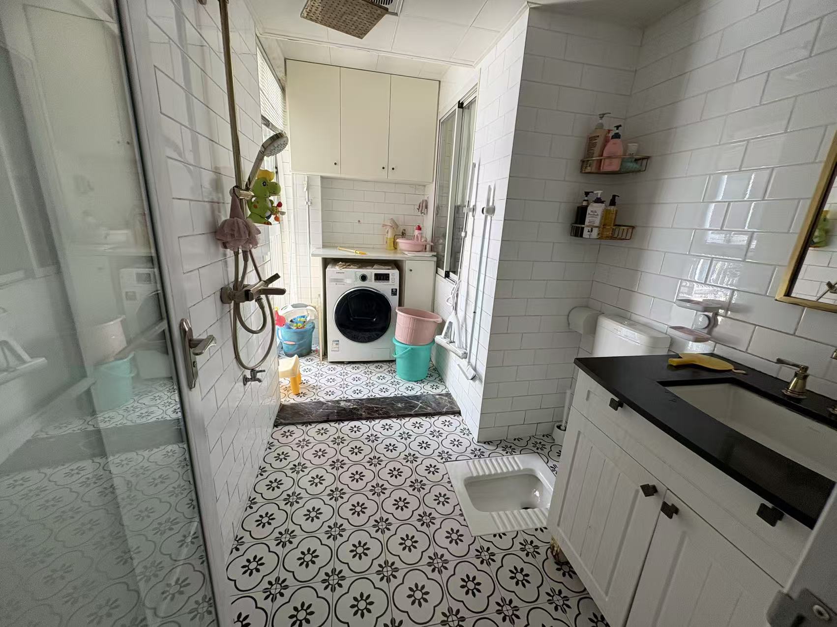 美的城二期  3室2厅2卫    59.8万 美的城二期  3室2厅2卫    59.8万室内图