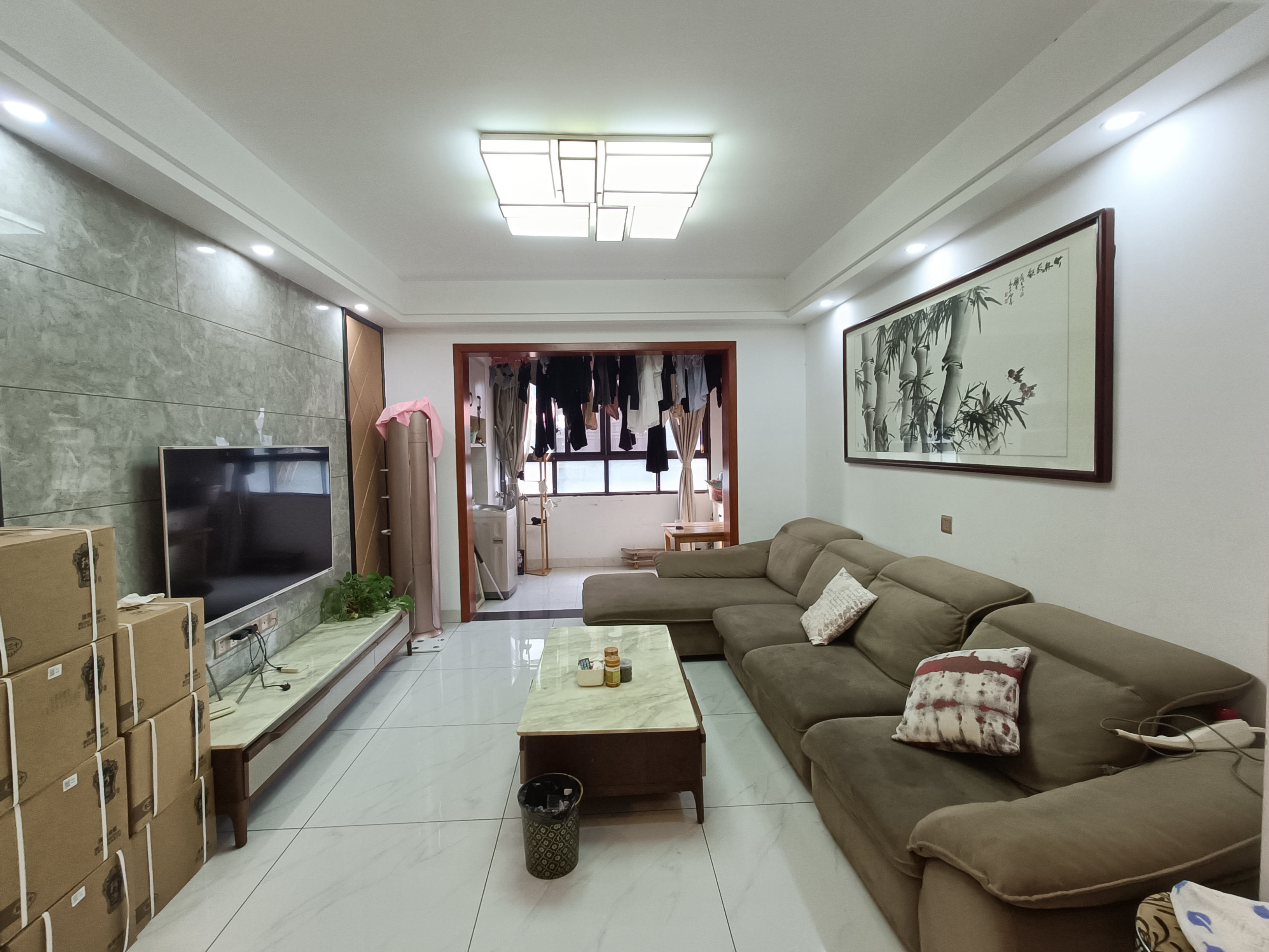 慧谷阳光  2室2厅1卫    52.8万