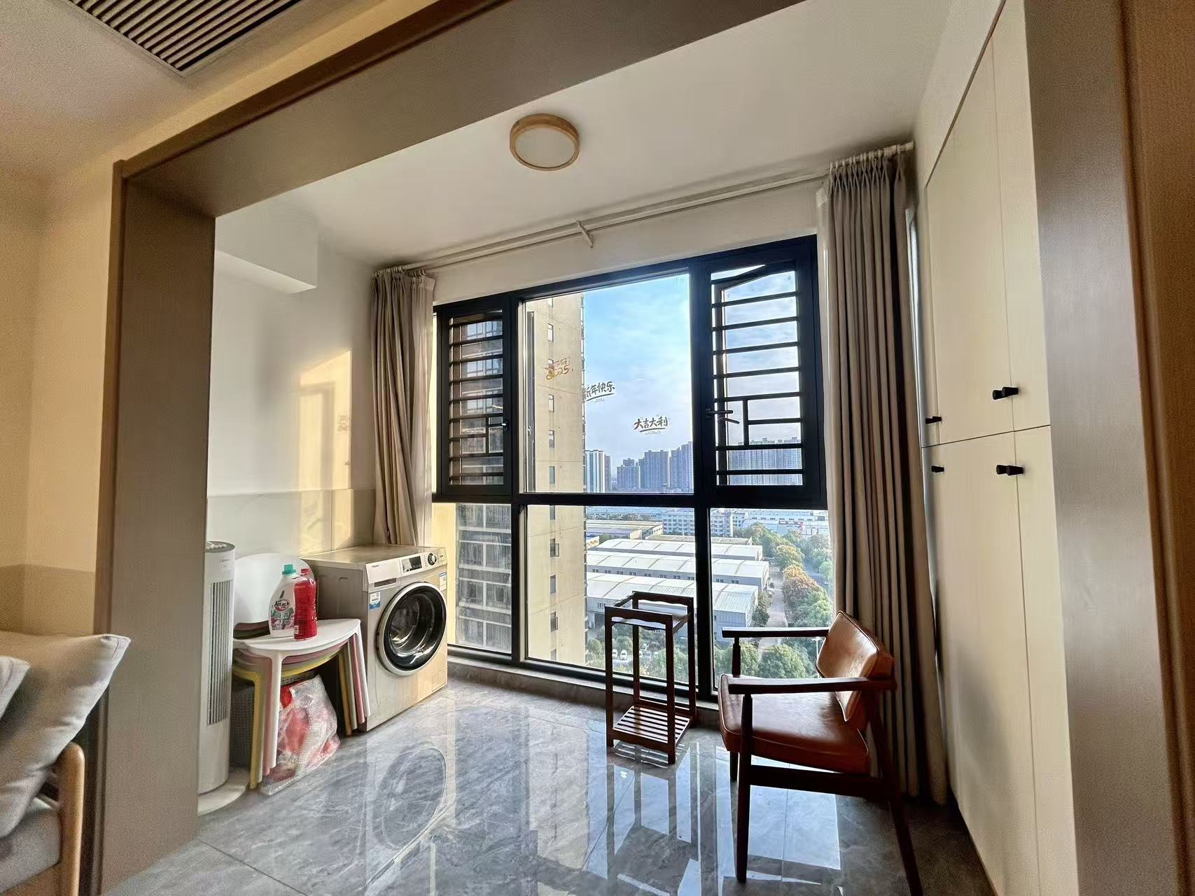 经世龙城  3室2厅2卫    59.8万室内图