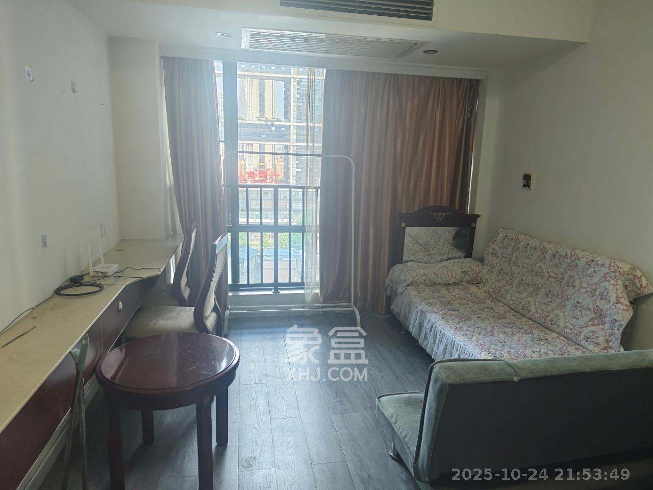 名富公寓  1室1厅1卫    1400.0元/月室内图