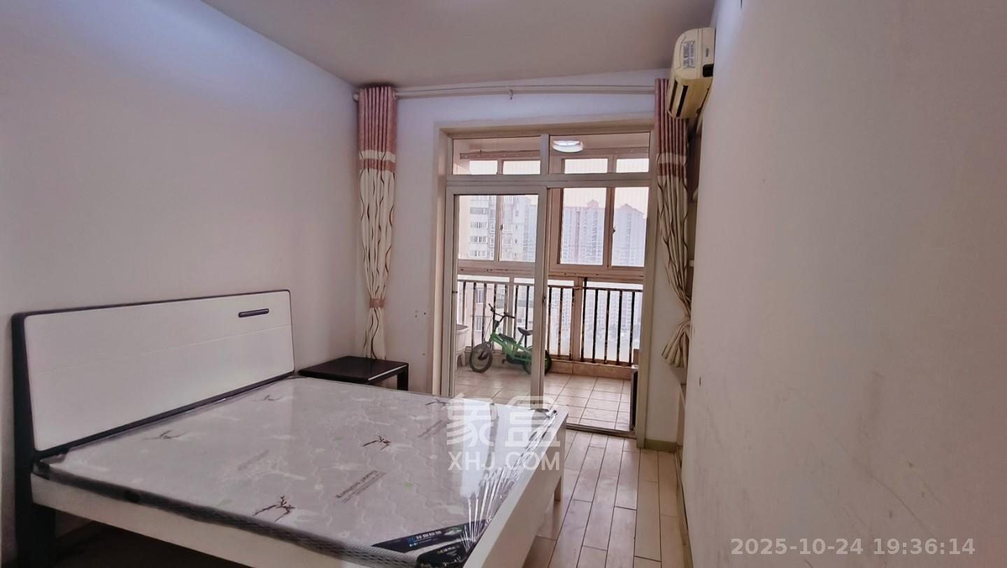 筑梦园  3室2厅2卫    2000.0元/月 筑梦园  3室2厅2卫    2000.0元/月室内图