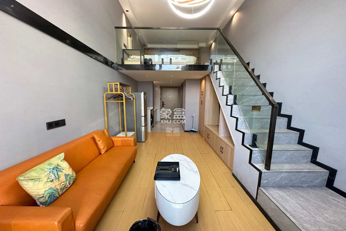 时代MOMA云PARK 1室1厅1卫 2300.0元/月 时代MOMA云PARK 1室1厅1卫 2300.0元/月室内图