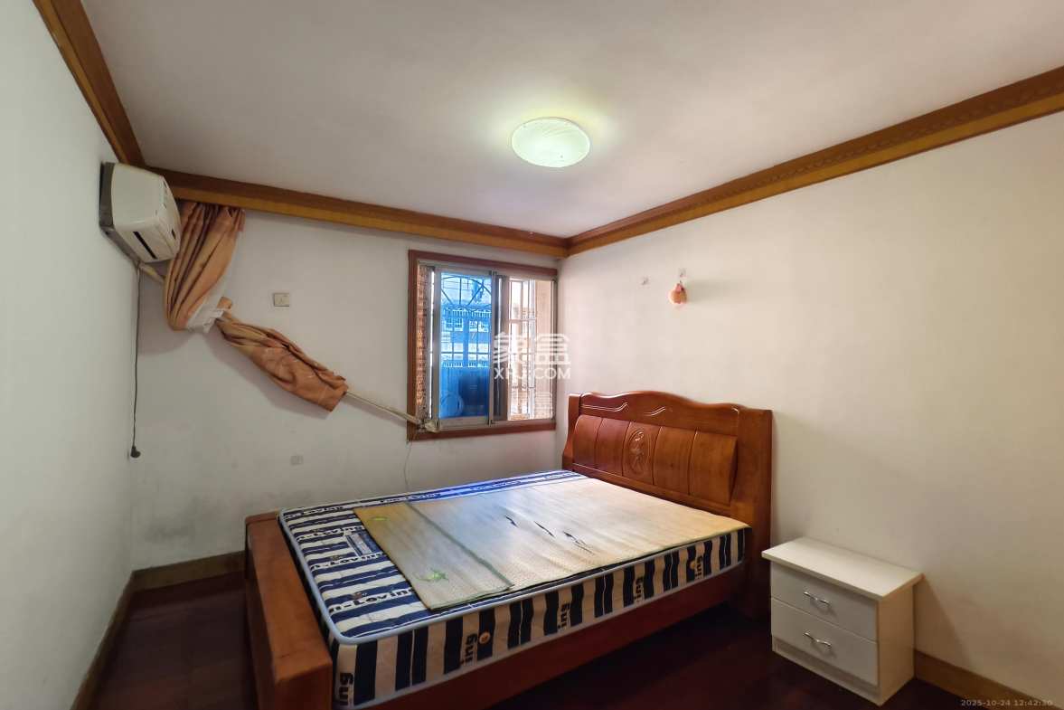 蒋家垅社区 2室1厅1卫 1500.0元/月 蒋家垅社区 2室1厅1卫 1500.0元/月室内图