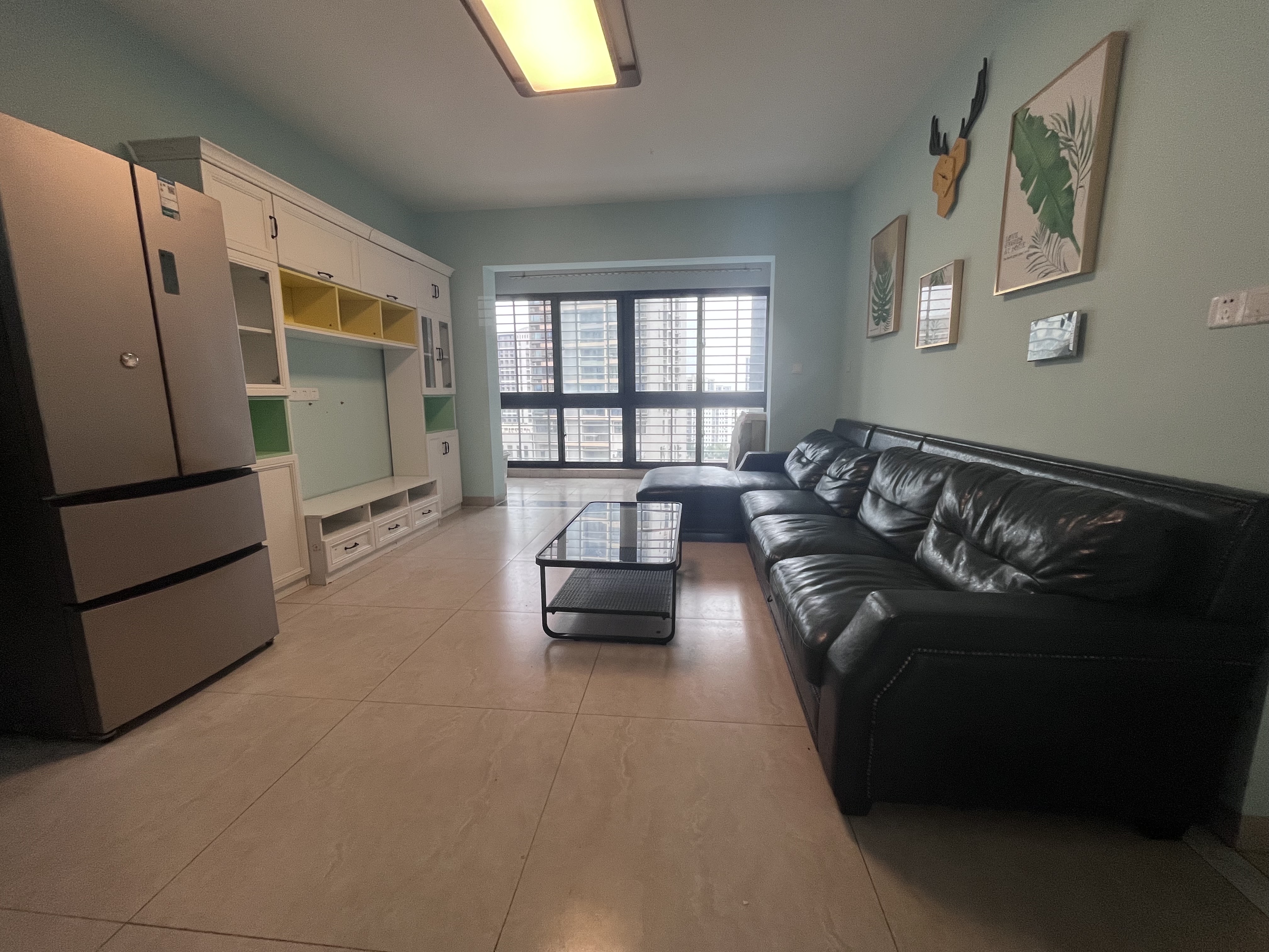 锦地翰城二期  4室2厅2卫    3300.0元/月 锦地翰城二期  4室2厅2卫    3300.0元/月室内图