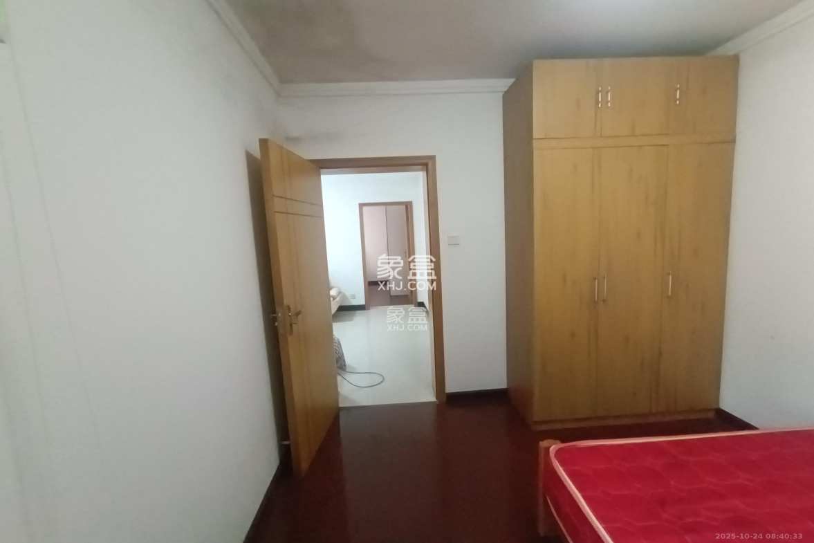 金麓西岸和苑 2室2厅1卫 1600.0元/月 金麓西岸和苑 2室2厅1卫 1600.0元/月室内图