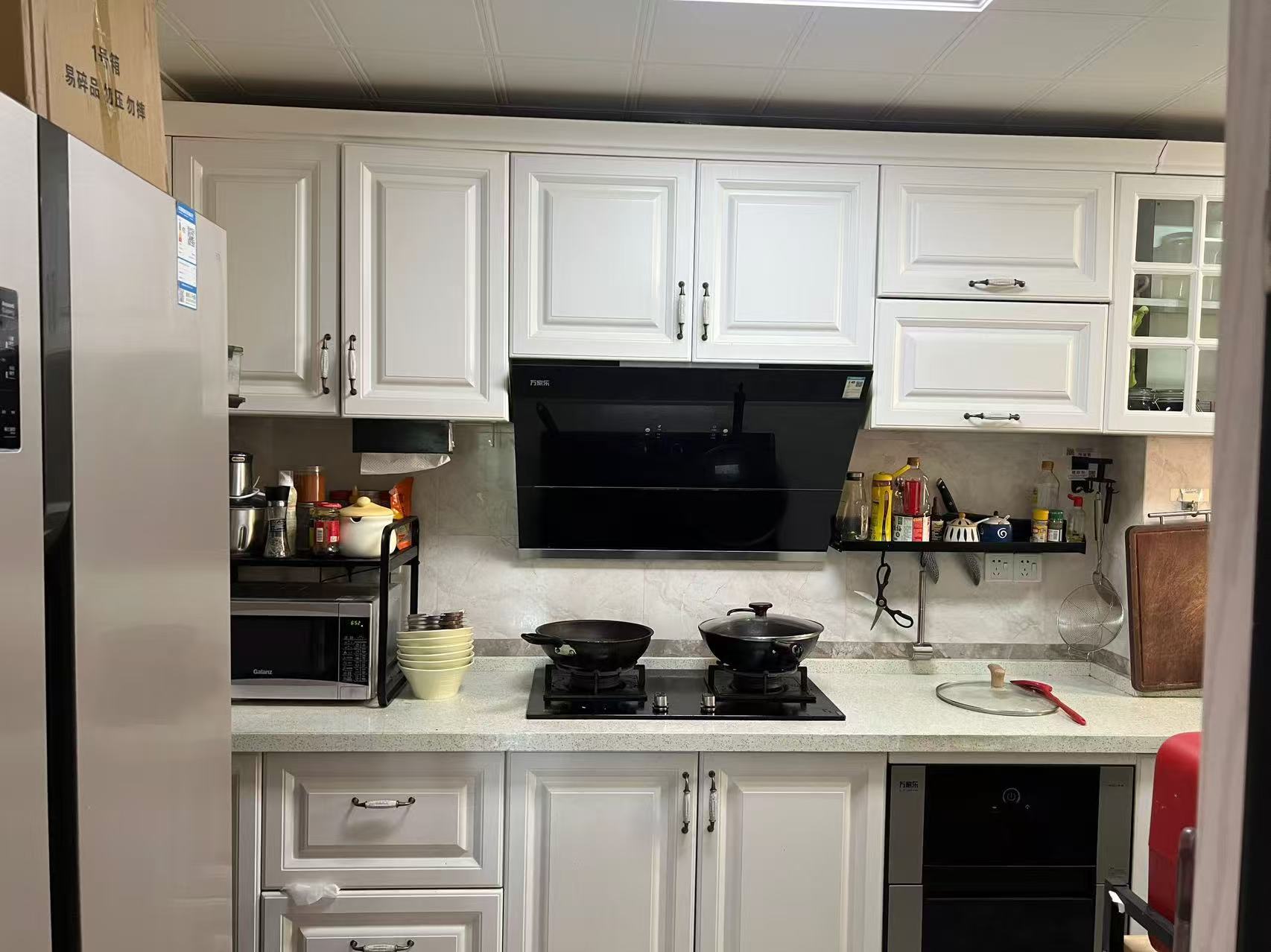 湾田和悦  3室2厅1卫    1800.0元/月 湾田和悦  3室2厅1卫    1800.0元/月室内图