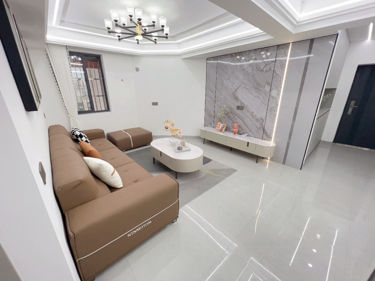 国托公寓  1室1厅1卫    99.0万室内图