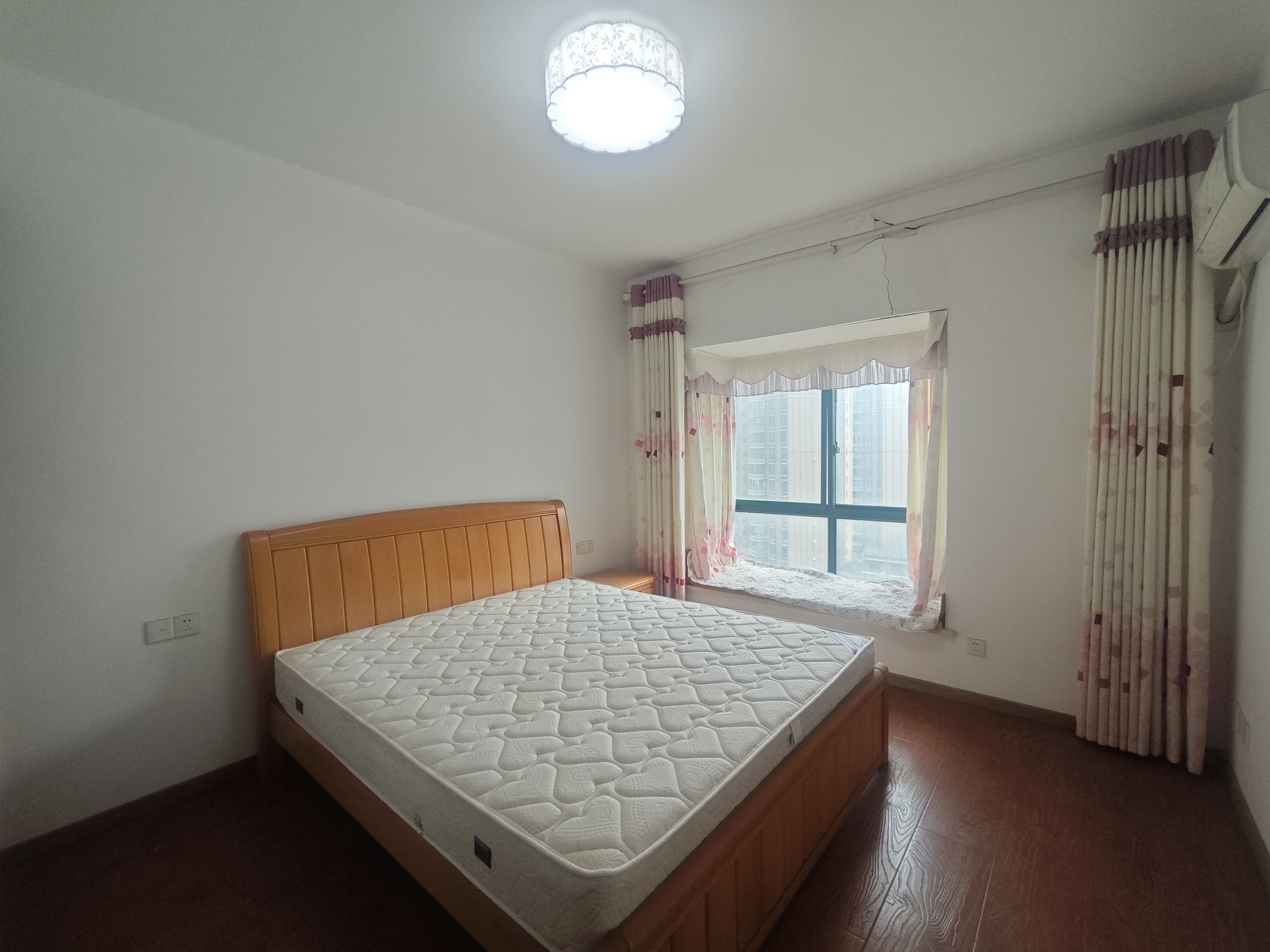 沐林美郡 4室2厅2卫 2100.0元/月 沐林美郡 4室2厅2卫 2100.0元/月室内图