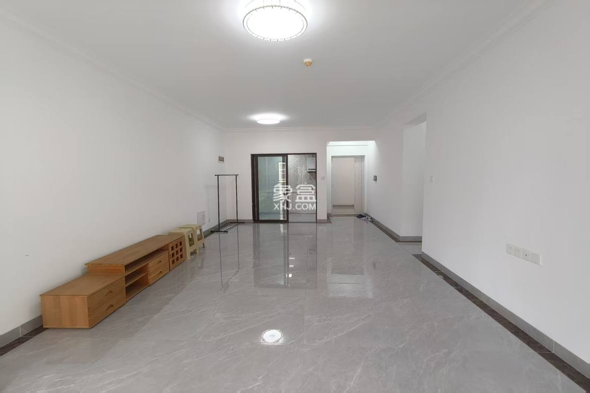 和风家园二期碧海居 3室2厅2卫 2500.0元/月 和风家园二期碧海居 3室2厅2卫 2500.0元/月室内图