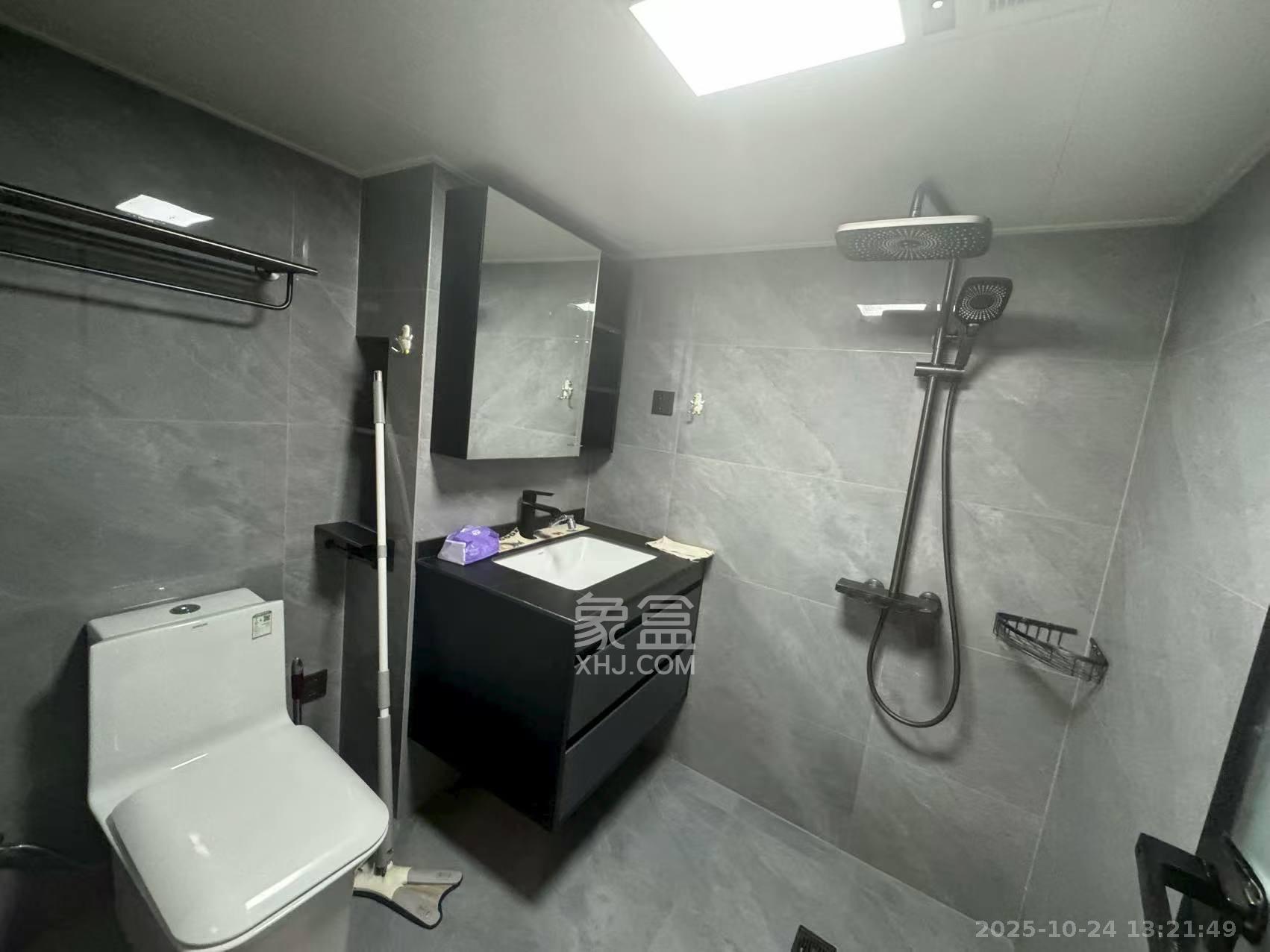 京武浪琴山三期（京武中心）  1室0厅0卫    3200.0元/月室内图