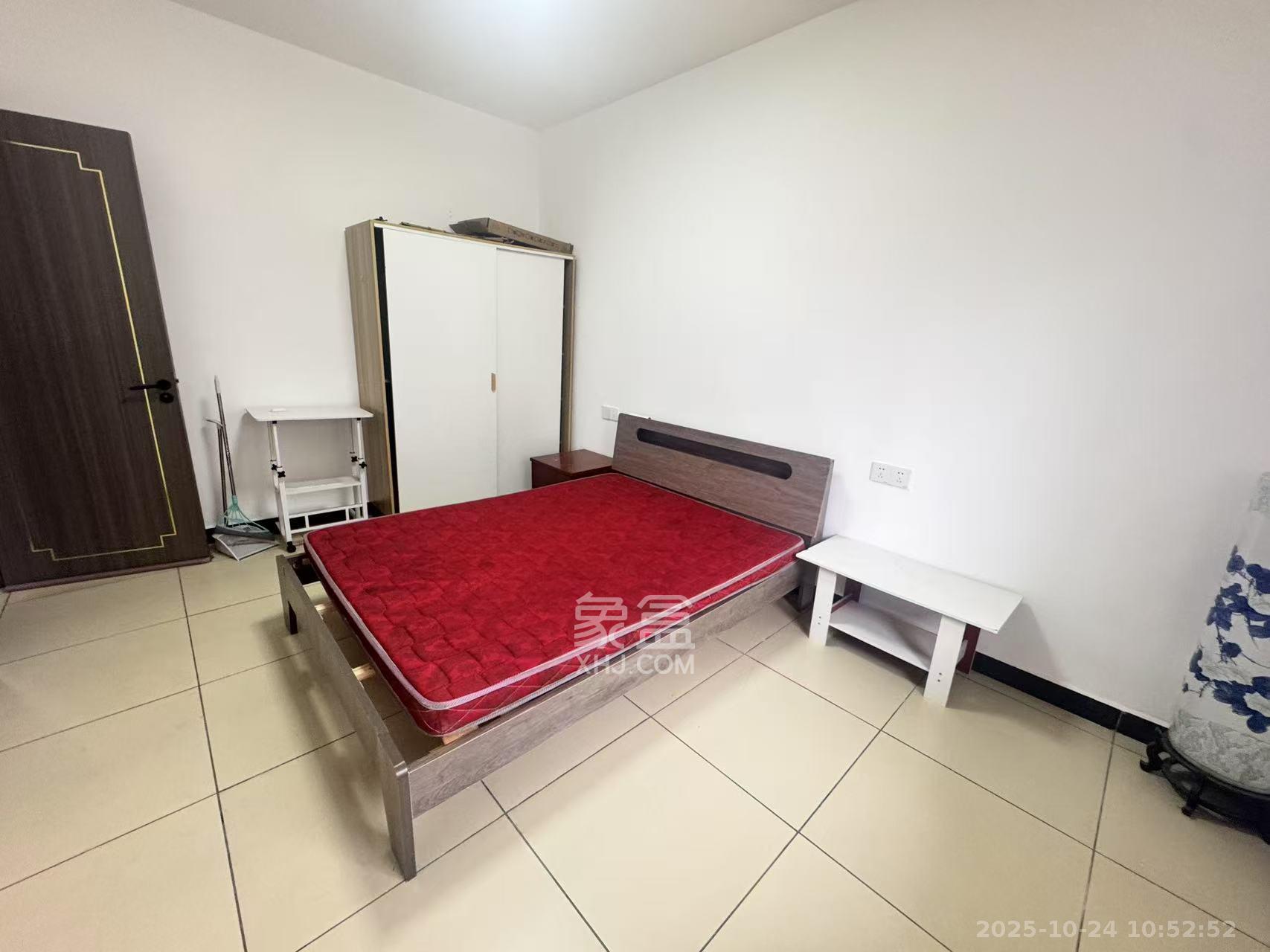 自来水设计公司宿舍  2室1厅1卫    2000.0元/月室内图