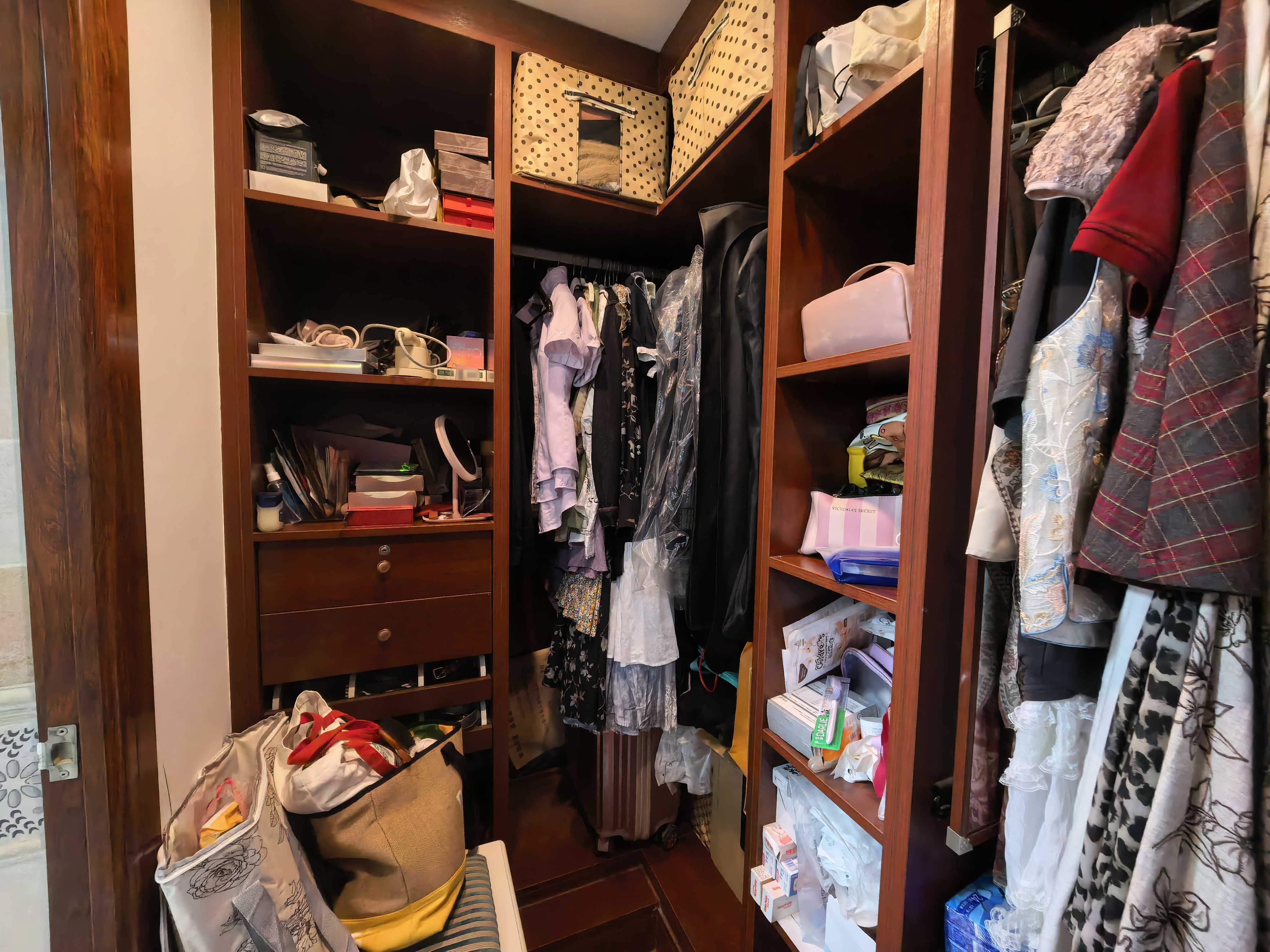 首丹雅苑  3室2厅1卫    159.0万客厅