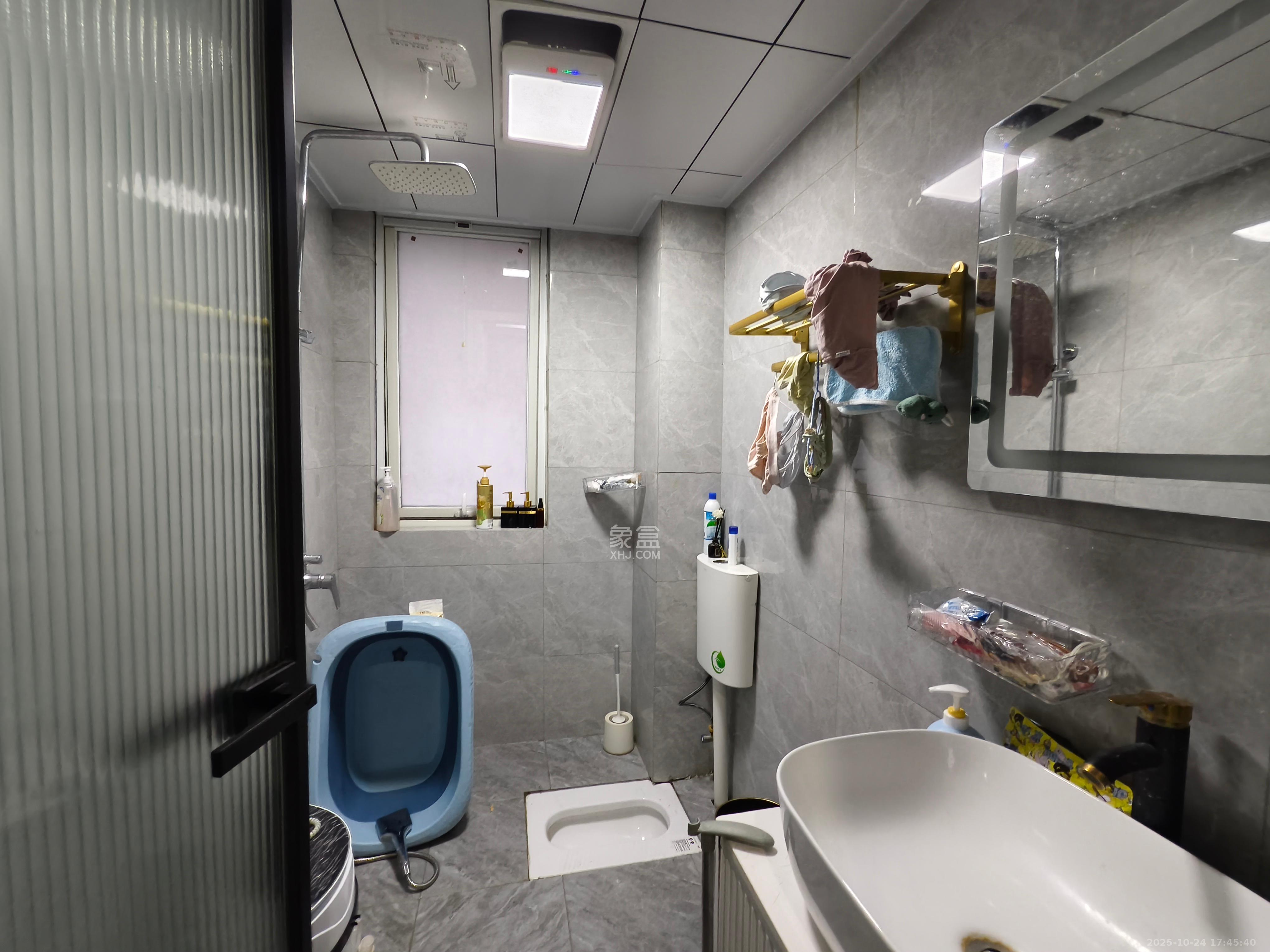 北辰三角洲E7区  3室2厅2卫    4500.0元/月 北辰三角洲E7区  3室2厅2卫    4500.0元/月室内图