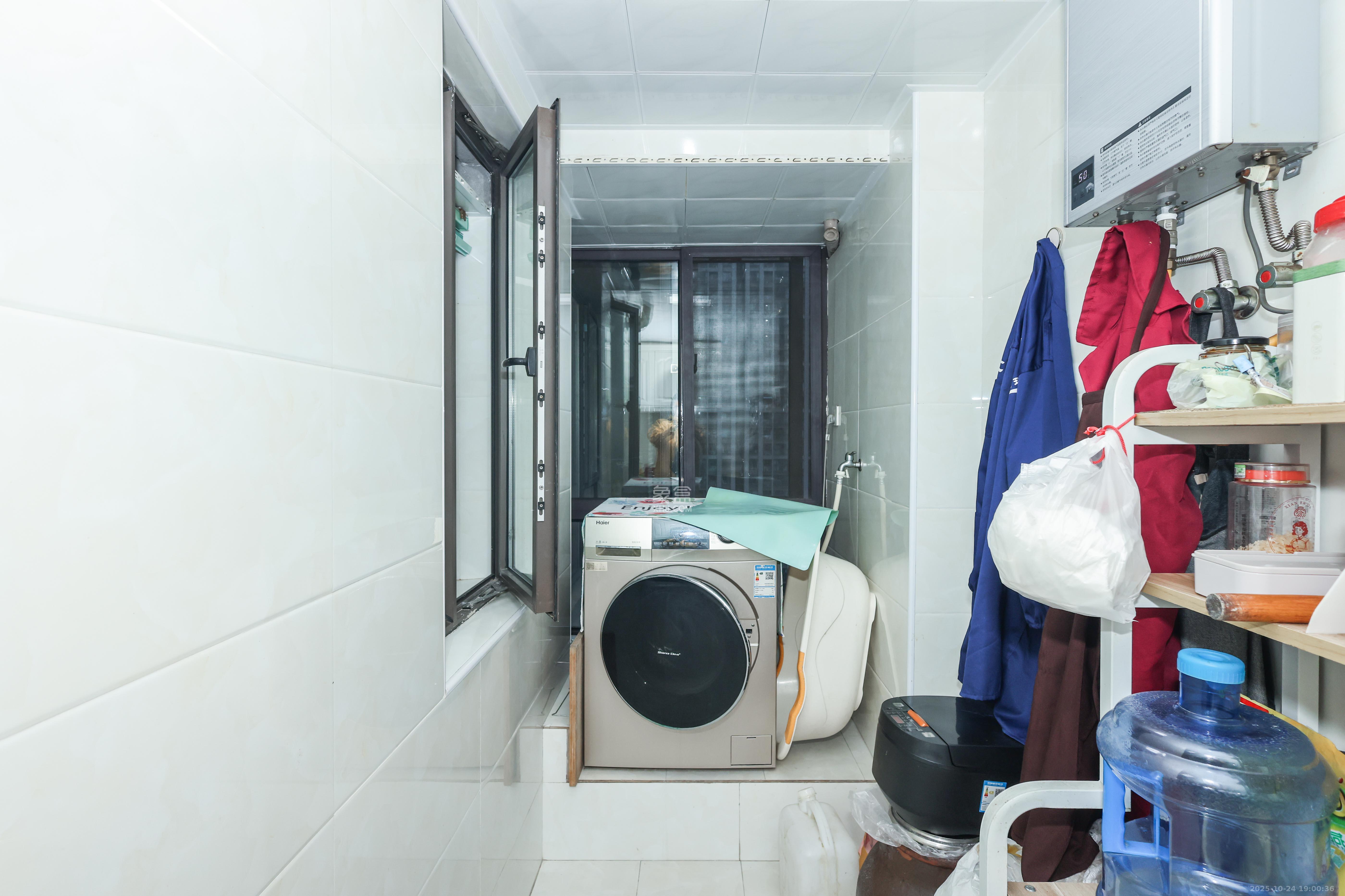 旭辉御府  3室2厅1卫    88.8万厨房