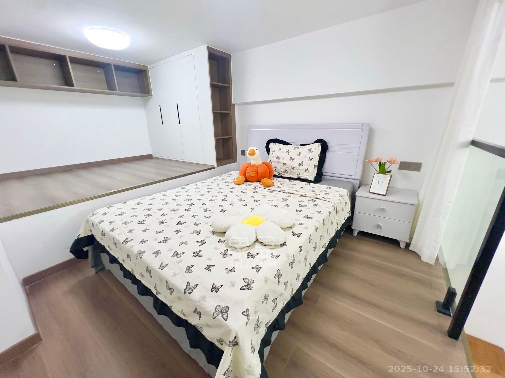 敬天广场 2室1厅1卫 2500.0元/月 敬天广场 2室1厅1卫 2500.0元/月室内图